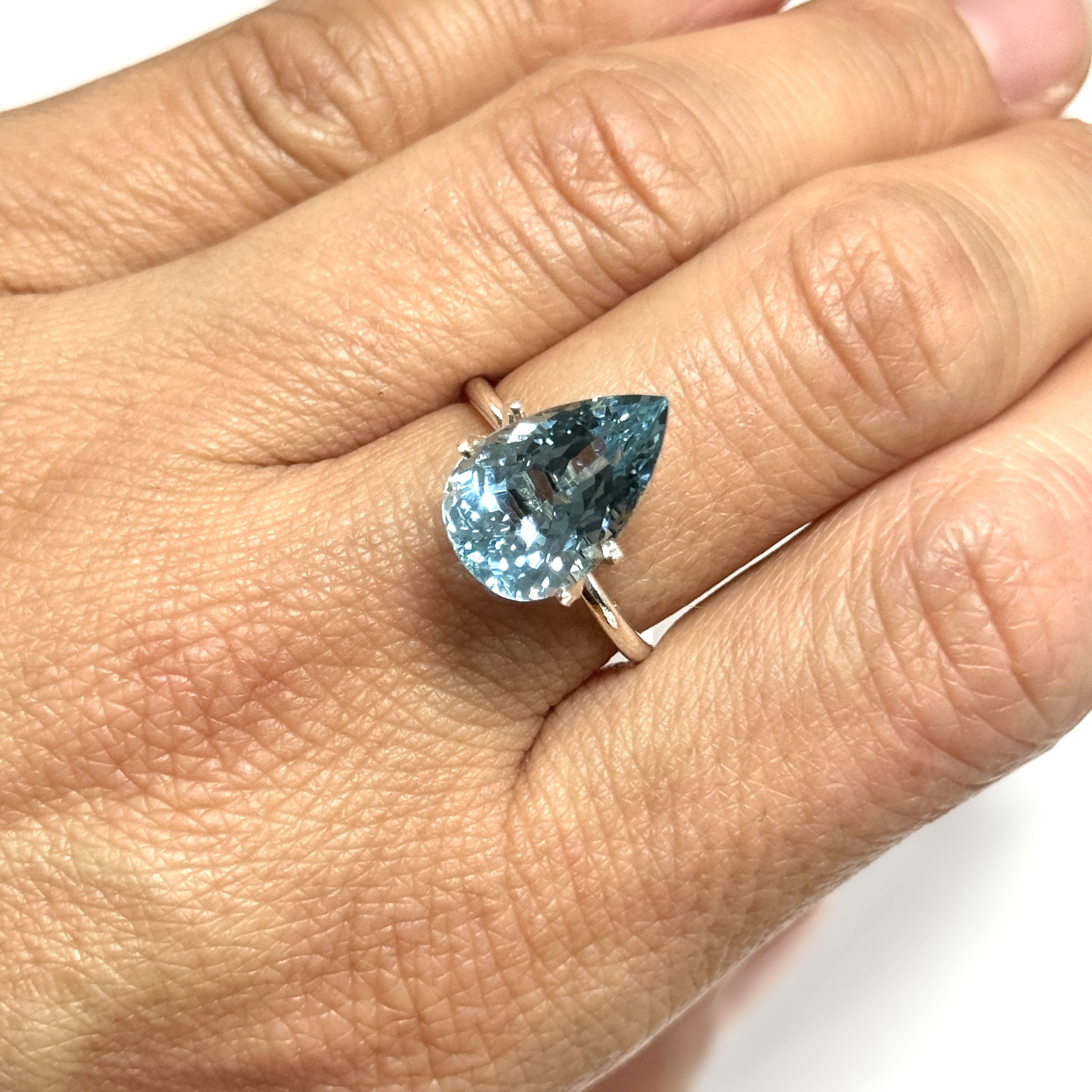 Aquamarine 4.48ct Pear