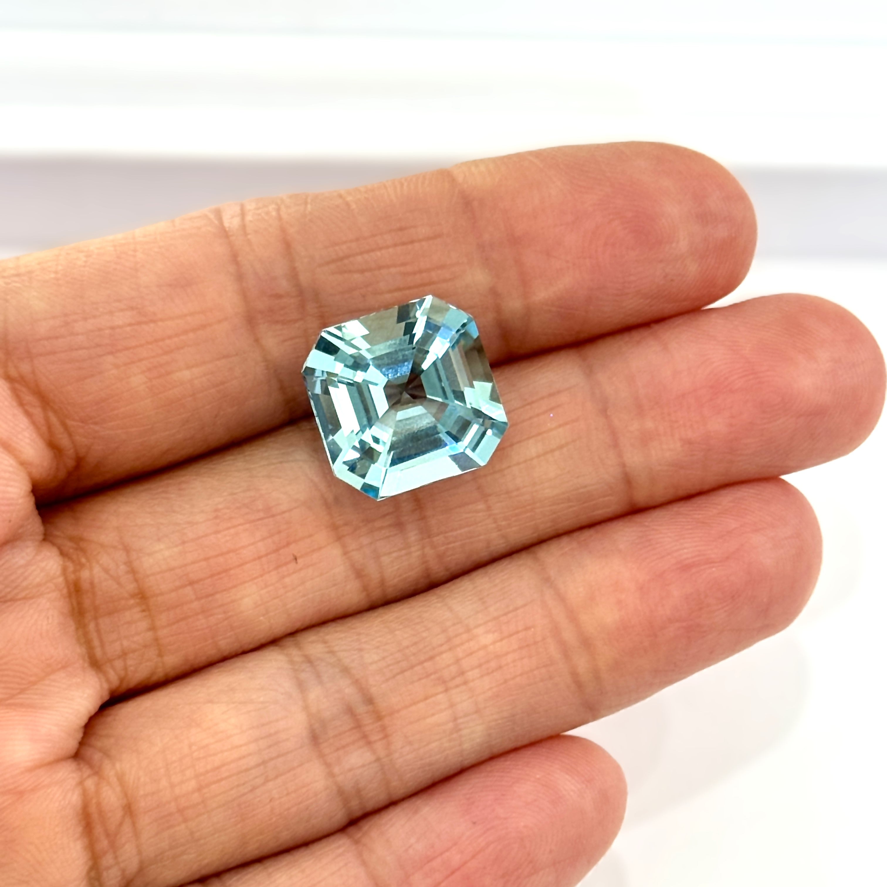 Aquamarine 9.11ct Octagonal