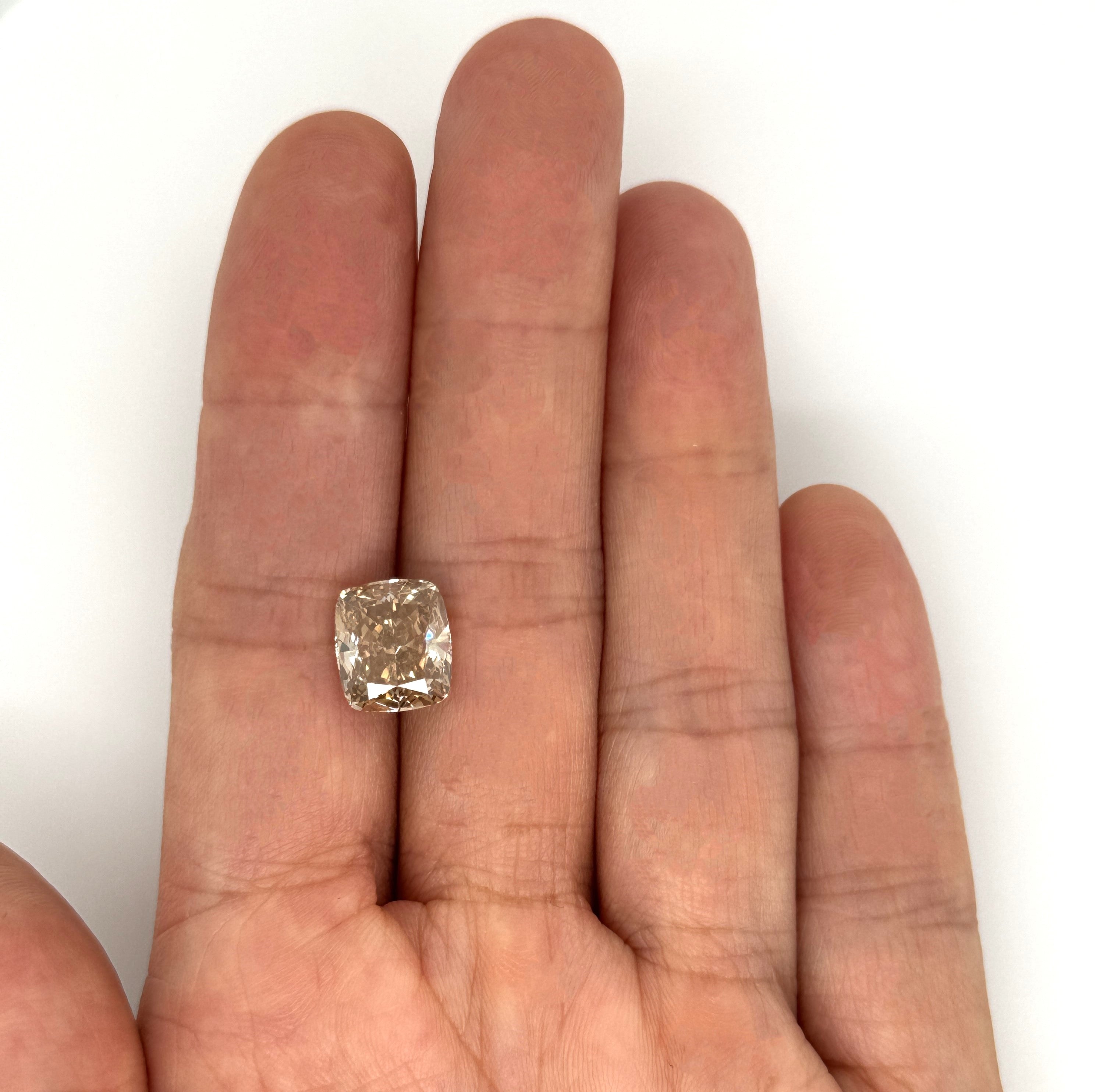 Champagne Diamond 4.61ct Cushion VS1