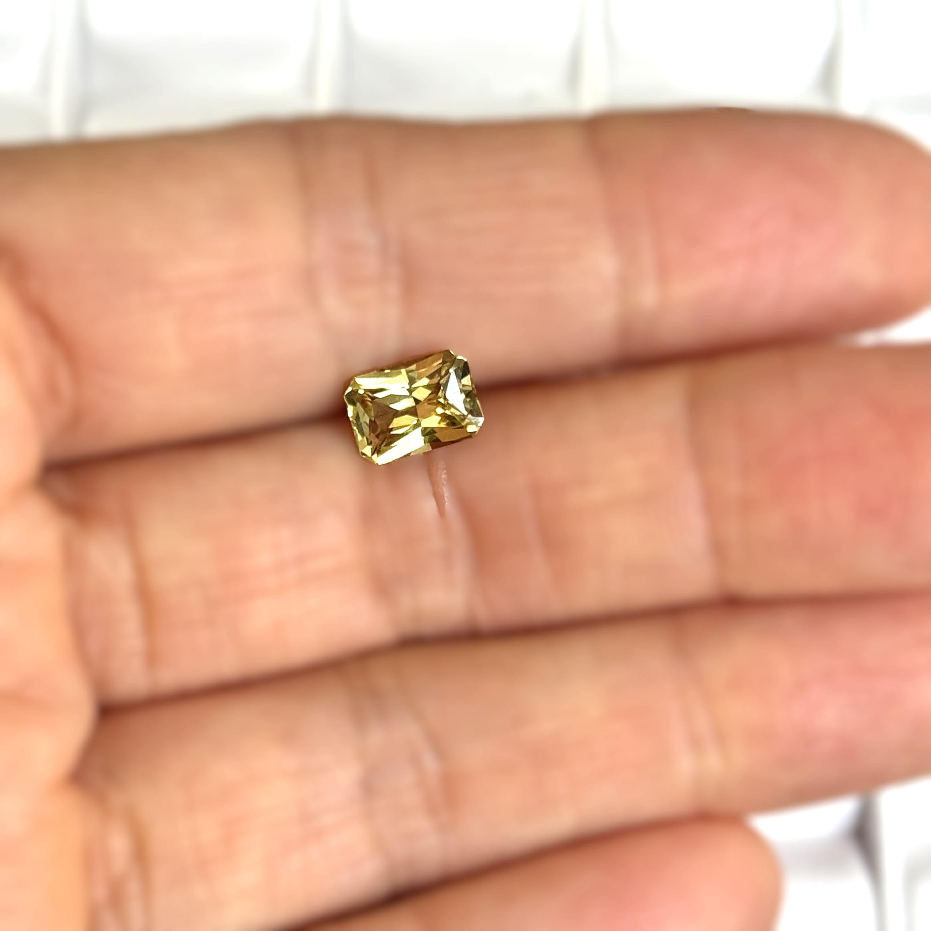 Chrysoberyl 1.58ct Radiant