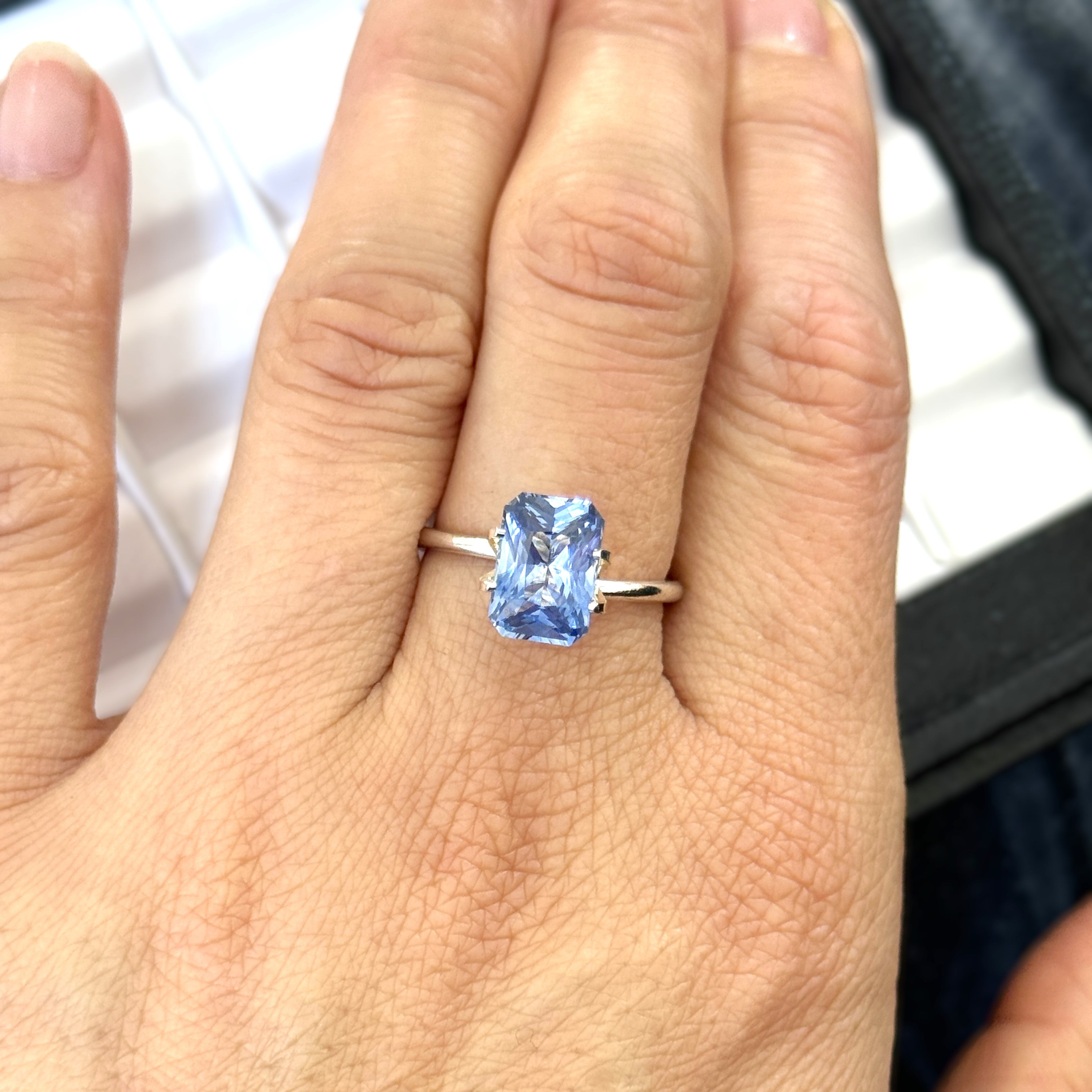 Blue Sapphire 2.78ct Radiant