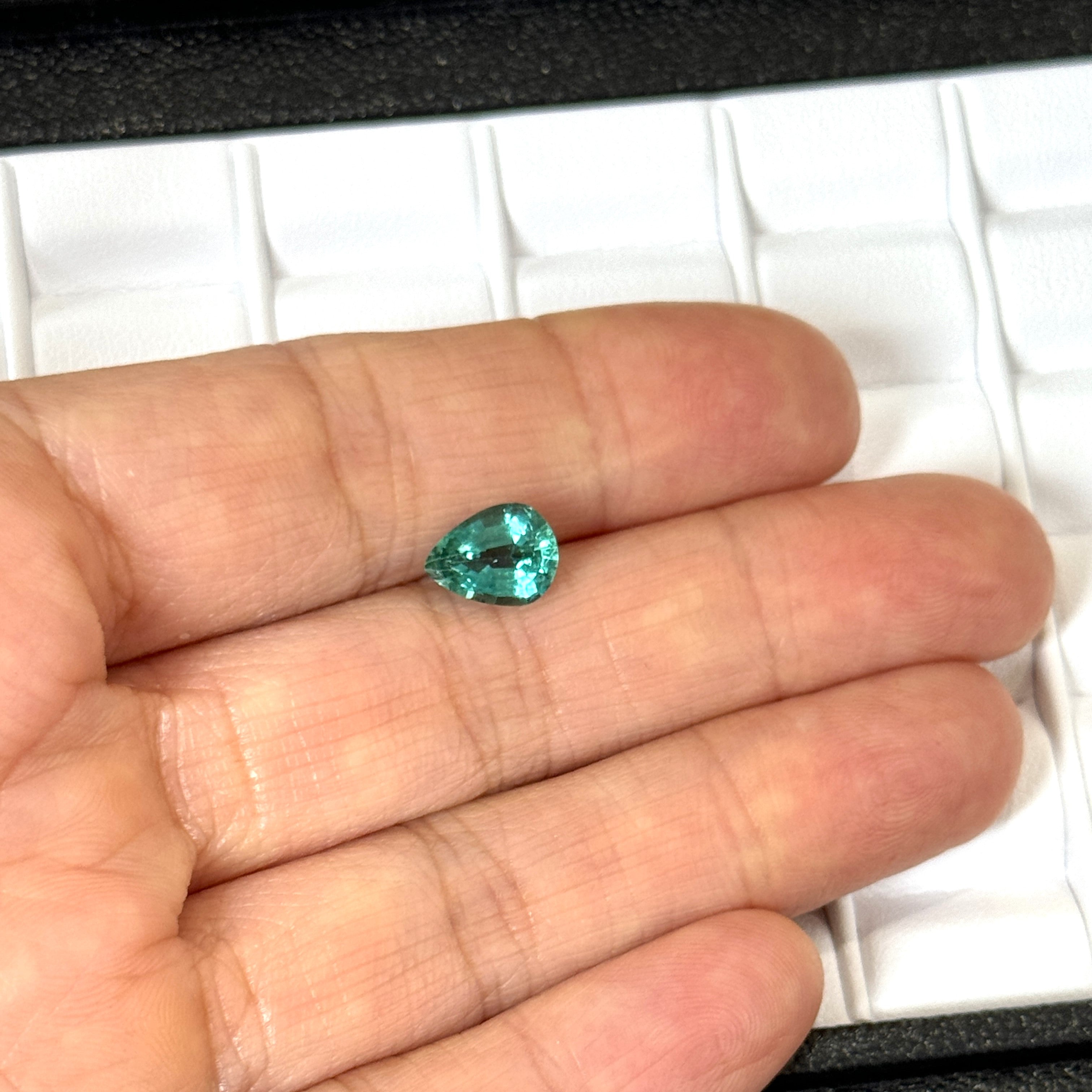 Emerald 1.59ct Pear