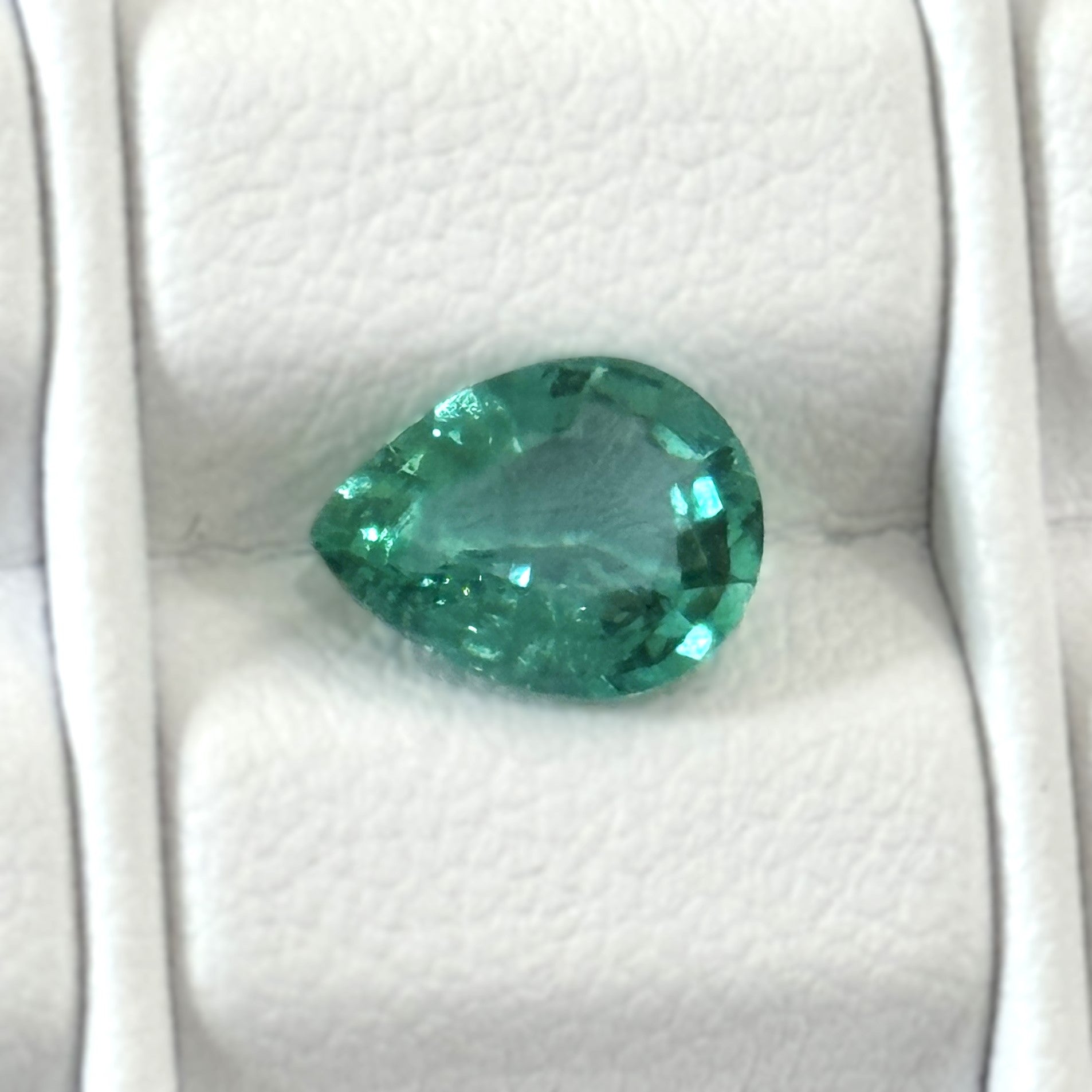 Emerald 1.31ct Pear
