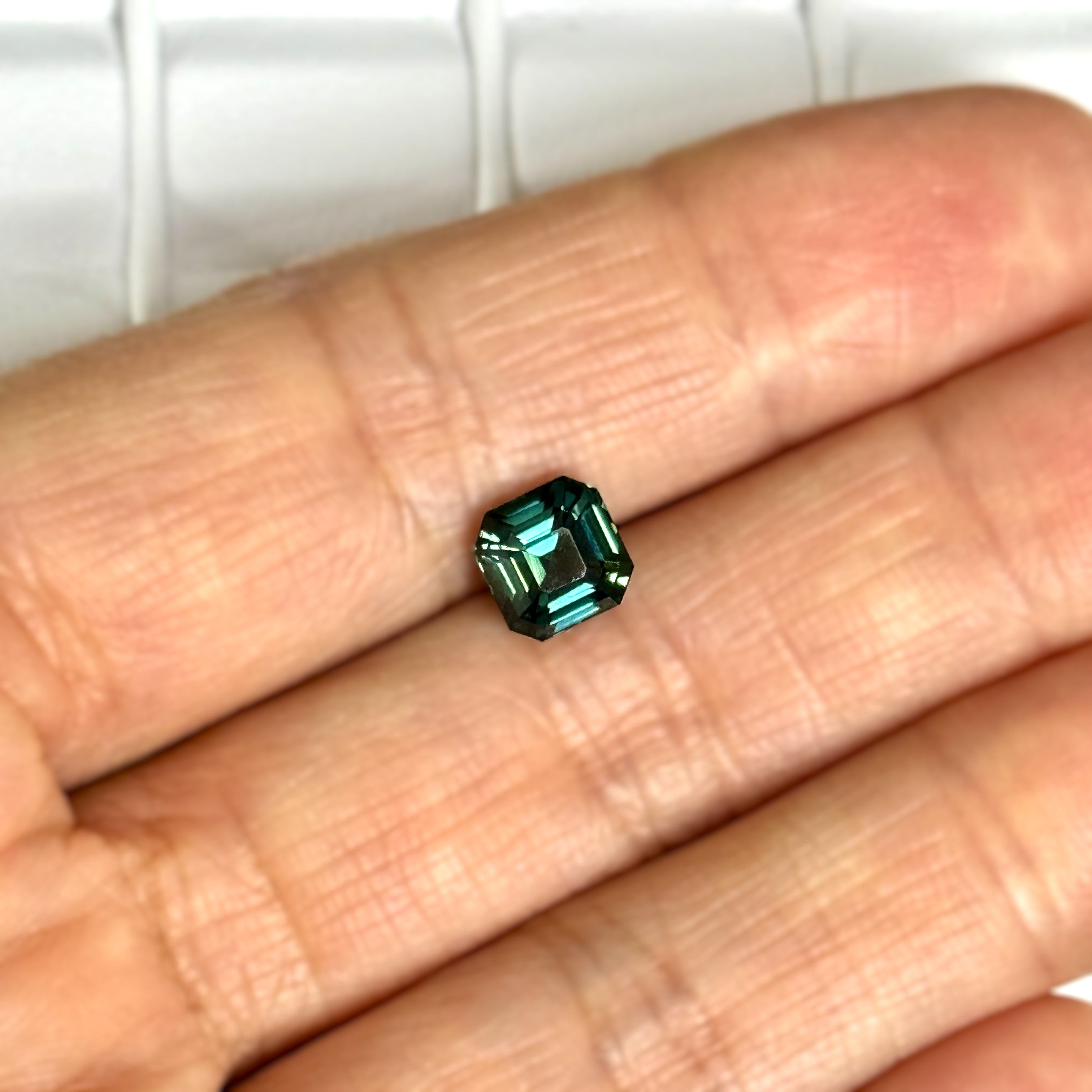 Green Sapphire 2.05ct Octagonal