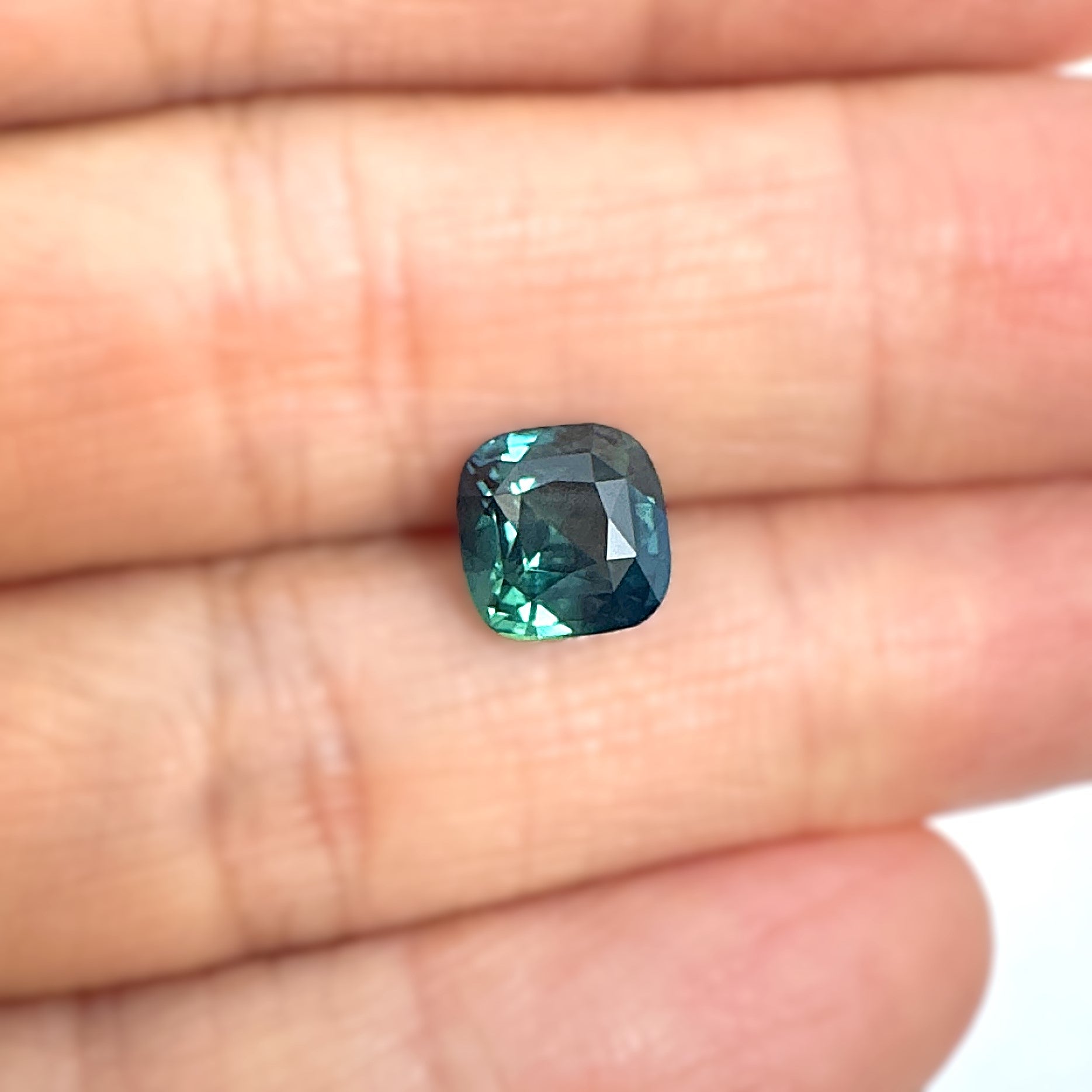 Green Sapphire 2.56ct Cushion