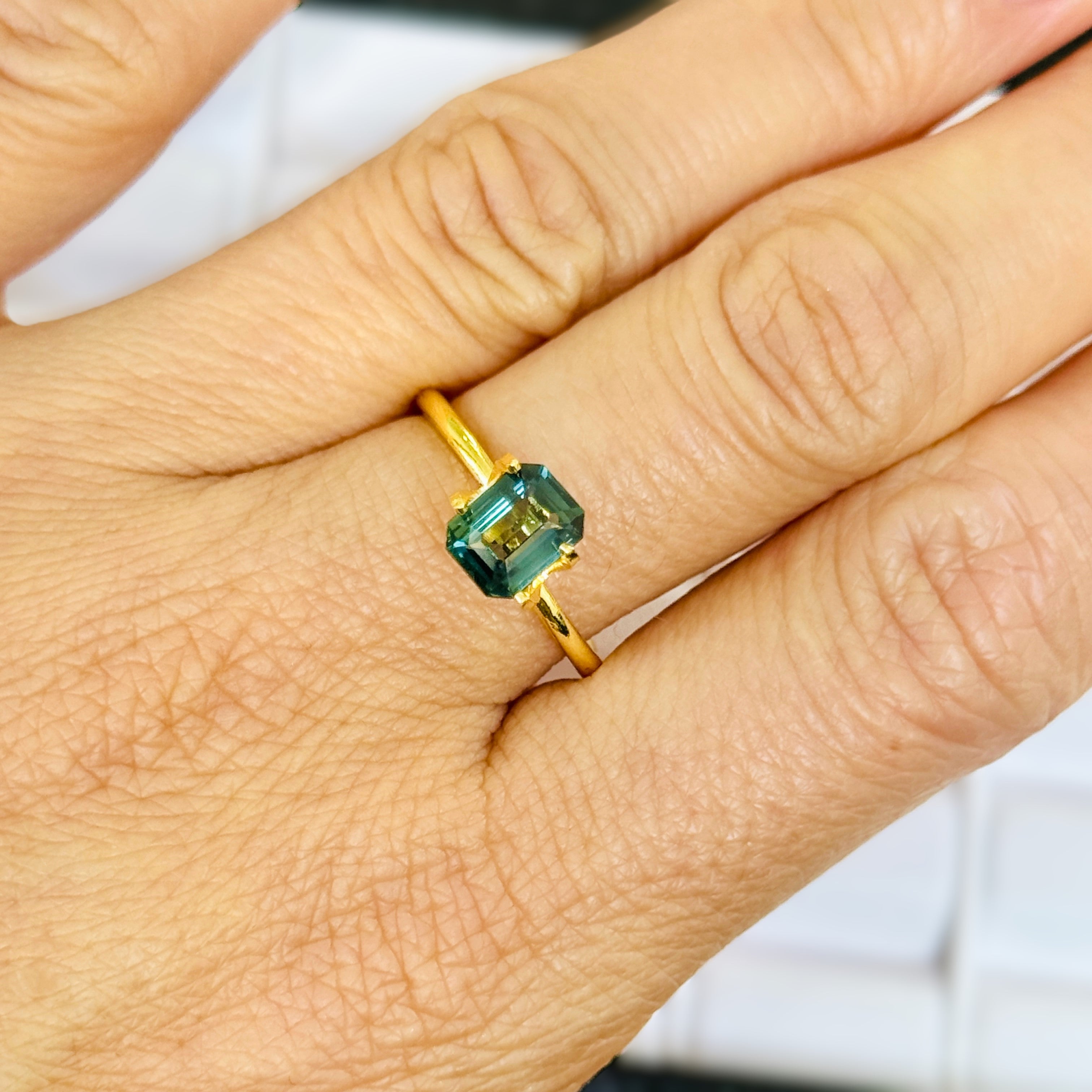 Green Sapphire 1.20ct Octagonal