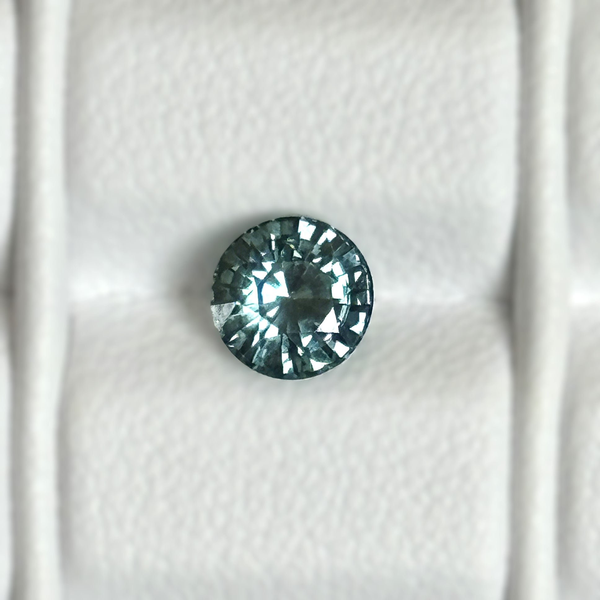 Green Sapphire 1.09ct Round