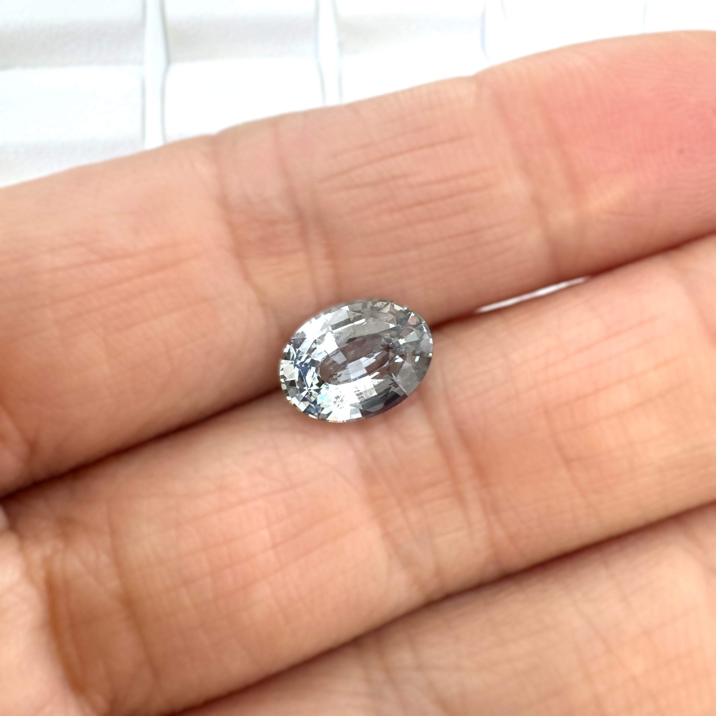 Green Sapphire 2.27ct Oval