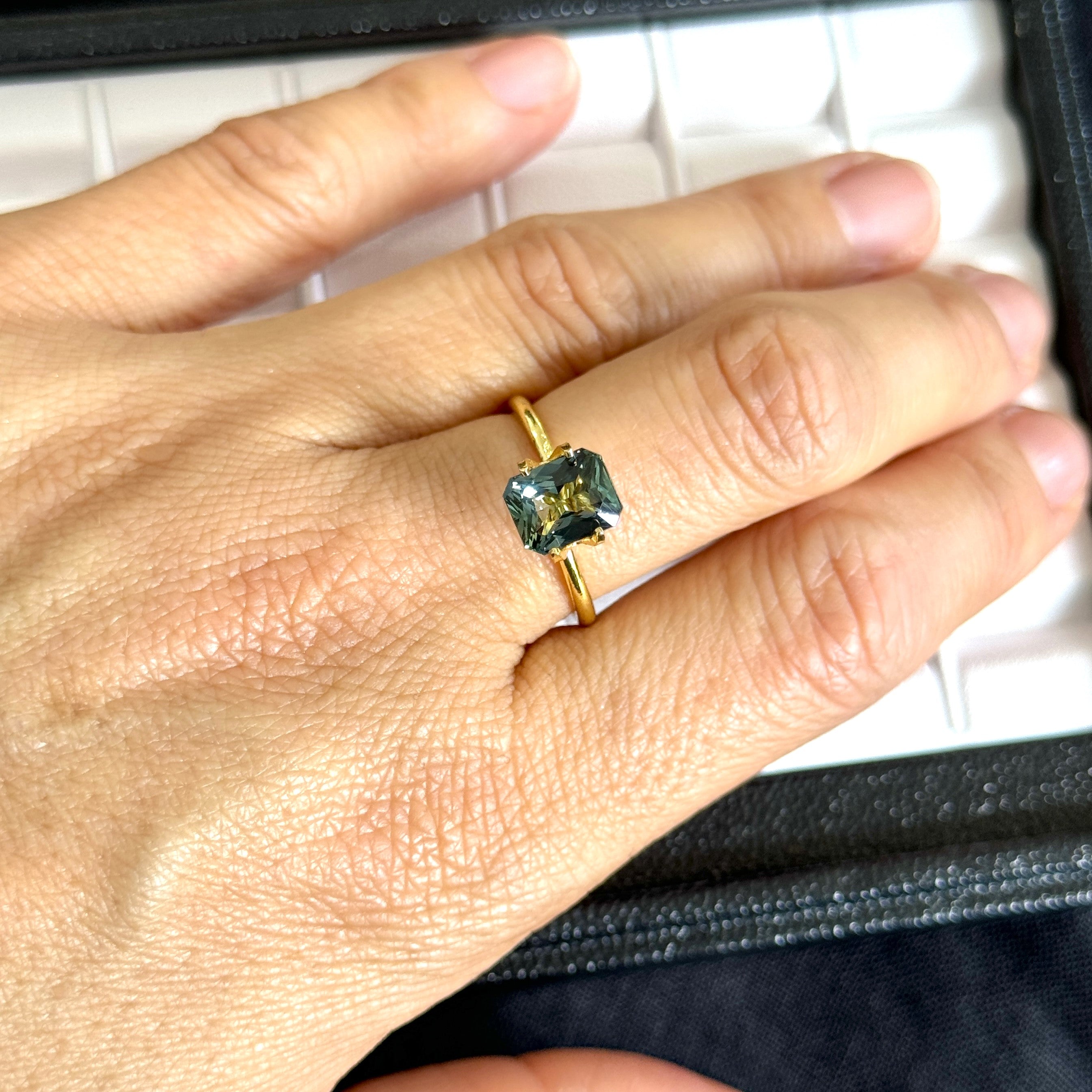 Green Sapphire 2.25ct Radiant