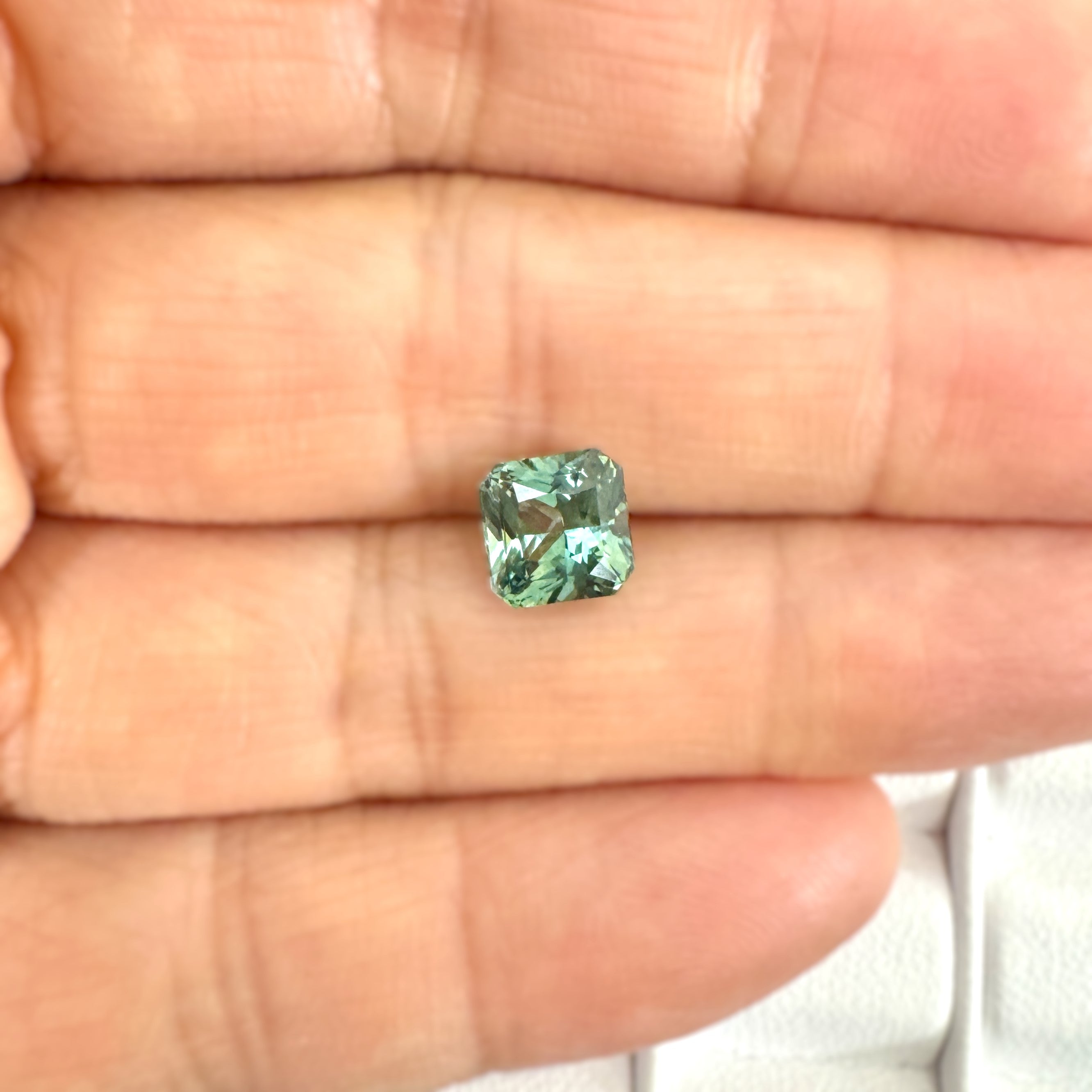 Green Sapphire 2.28ct Radiant