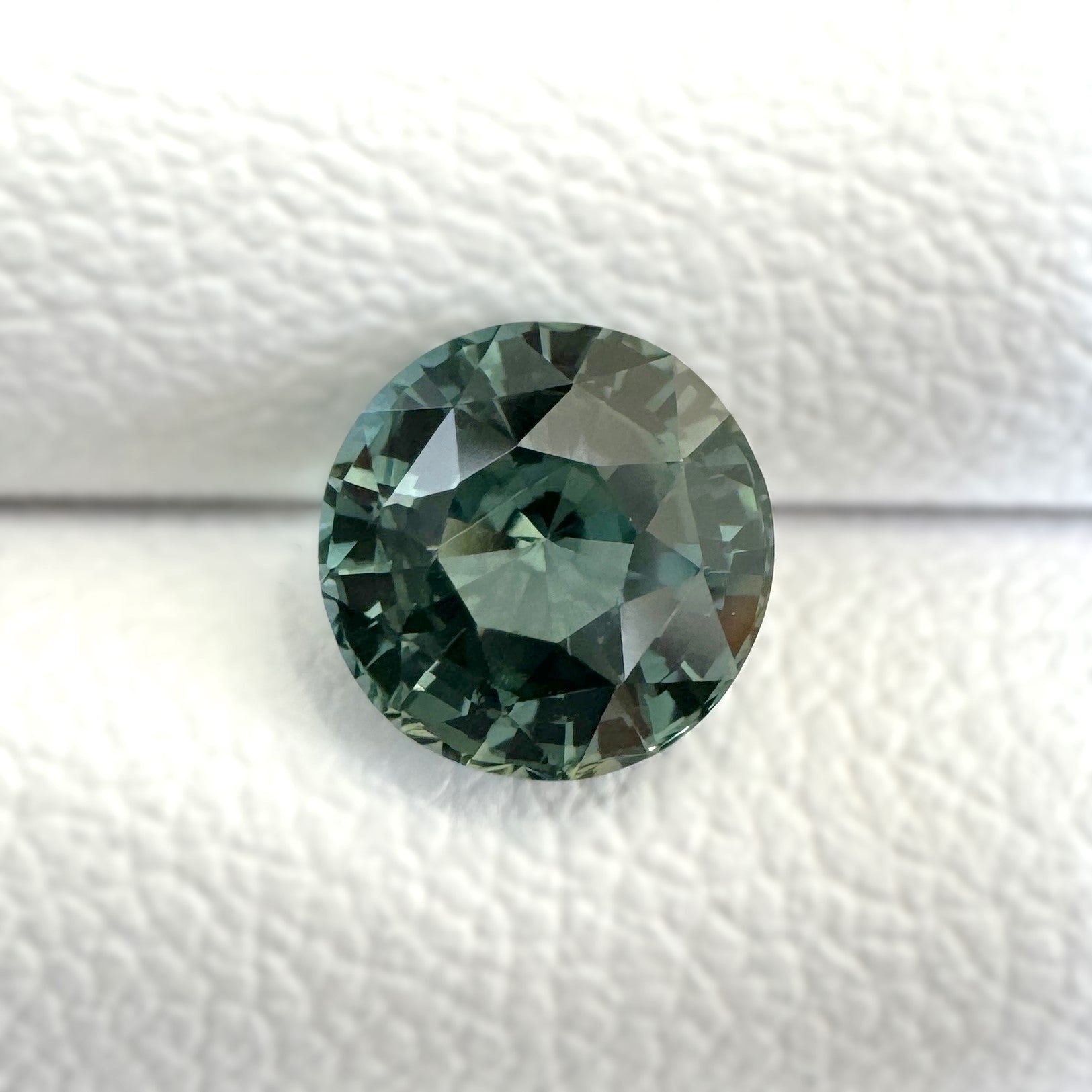 Green Sapphire 1.39ct Round