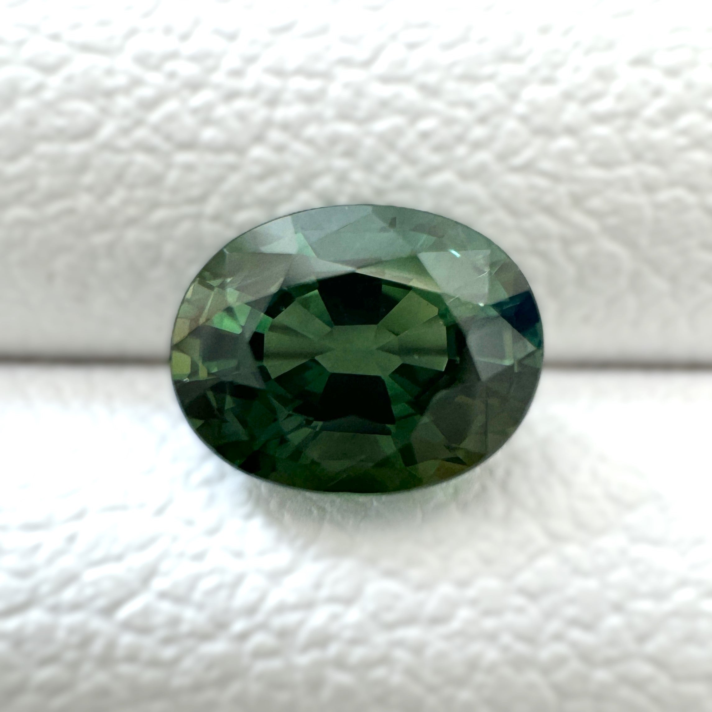 Green Sapphire 1.10ct Oval