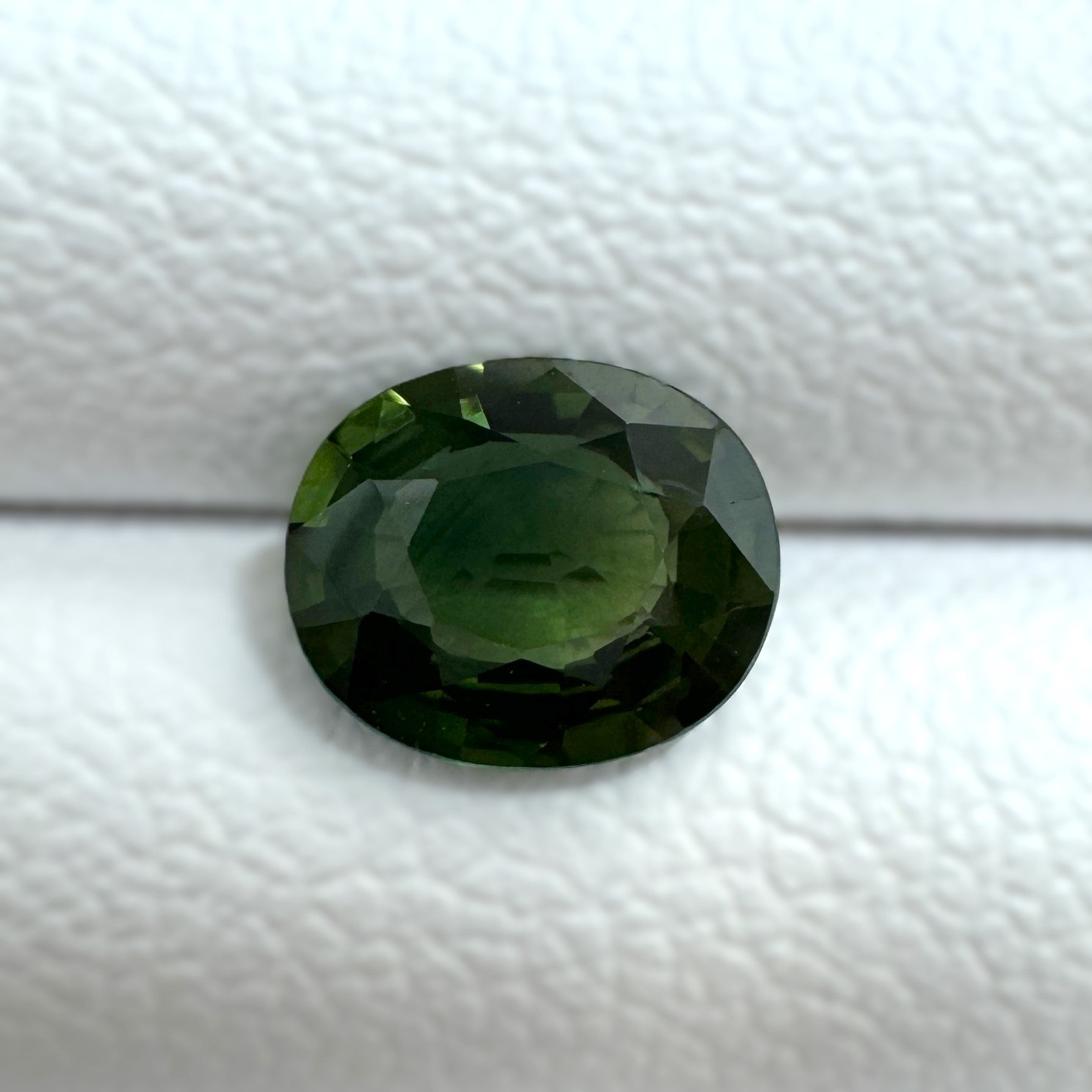 Green Sapphire 1.04ct Oval