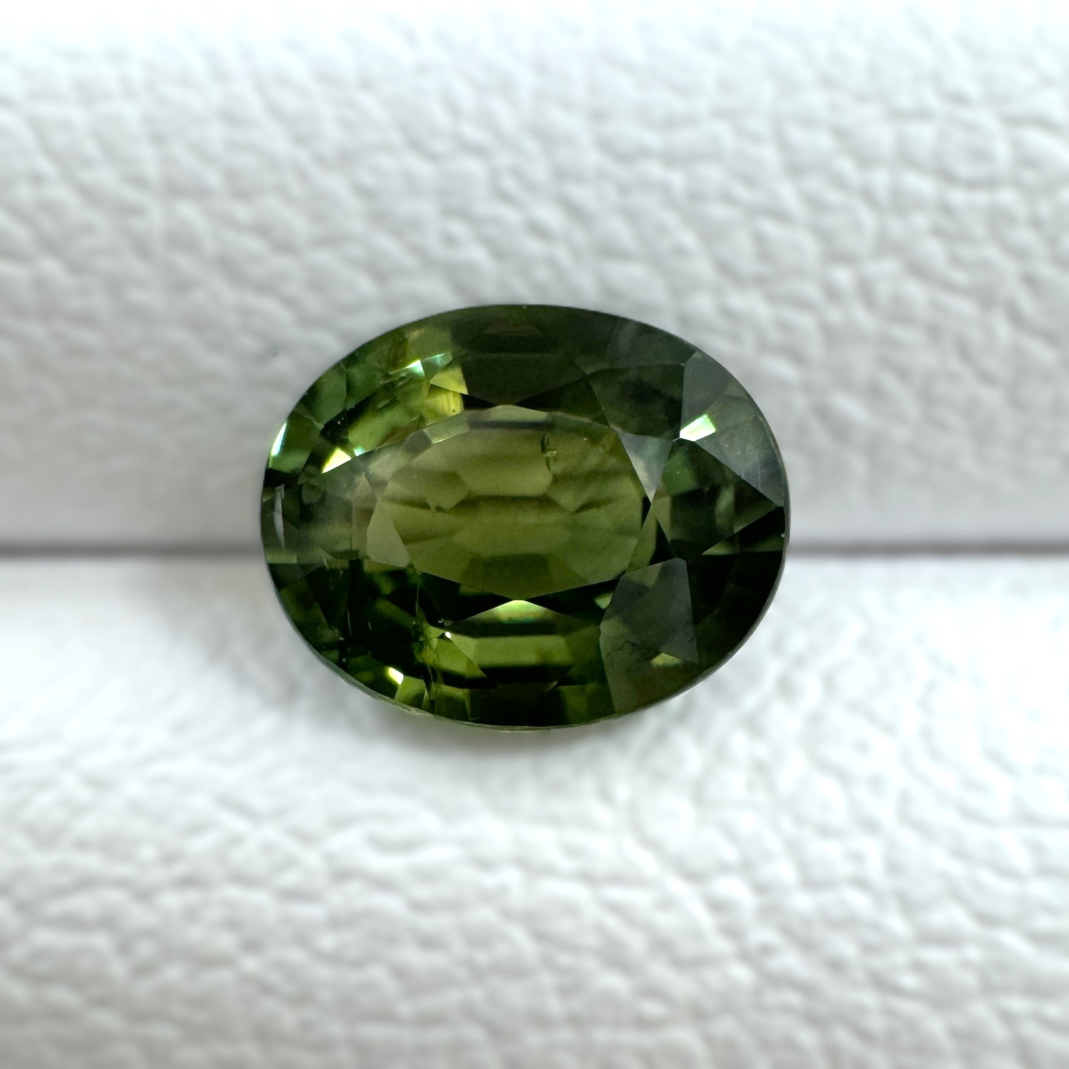 Green Sapphire 1.04ct Oval