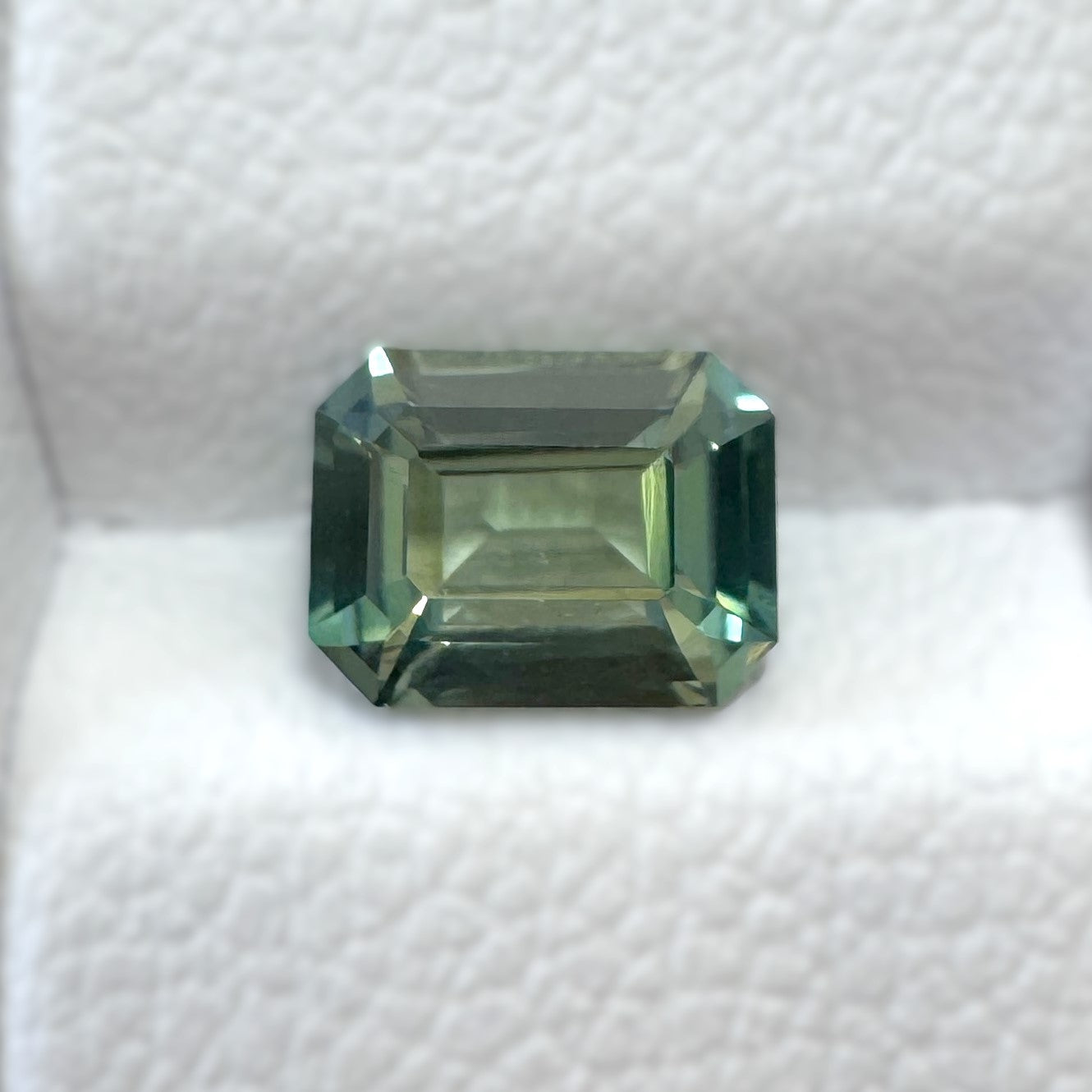 Green Sapphire 1.10ct Octagonal