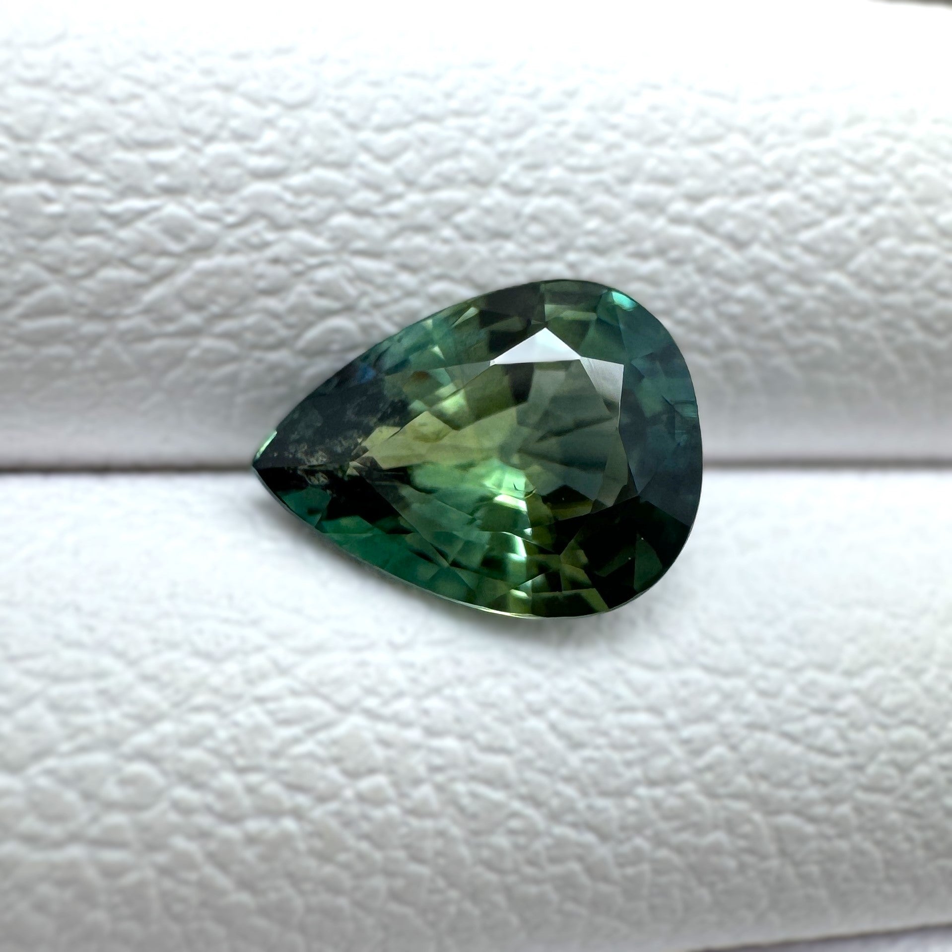 Green Sapphire 1.04ct Pear