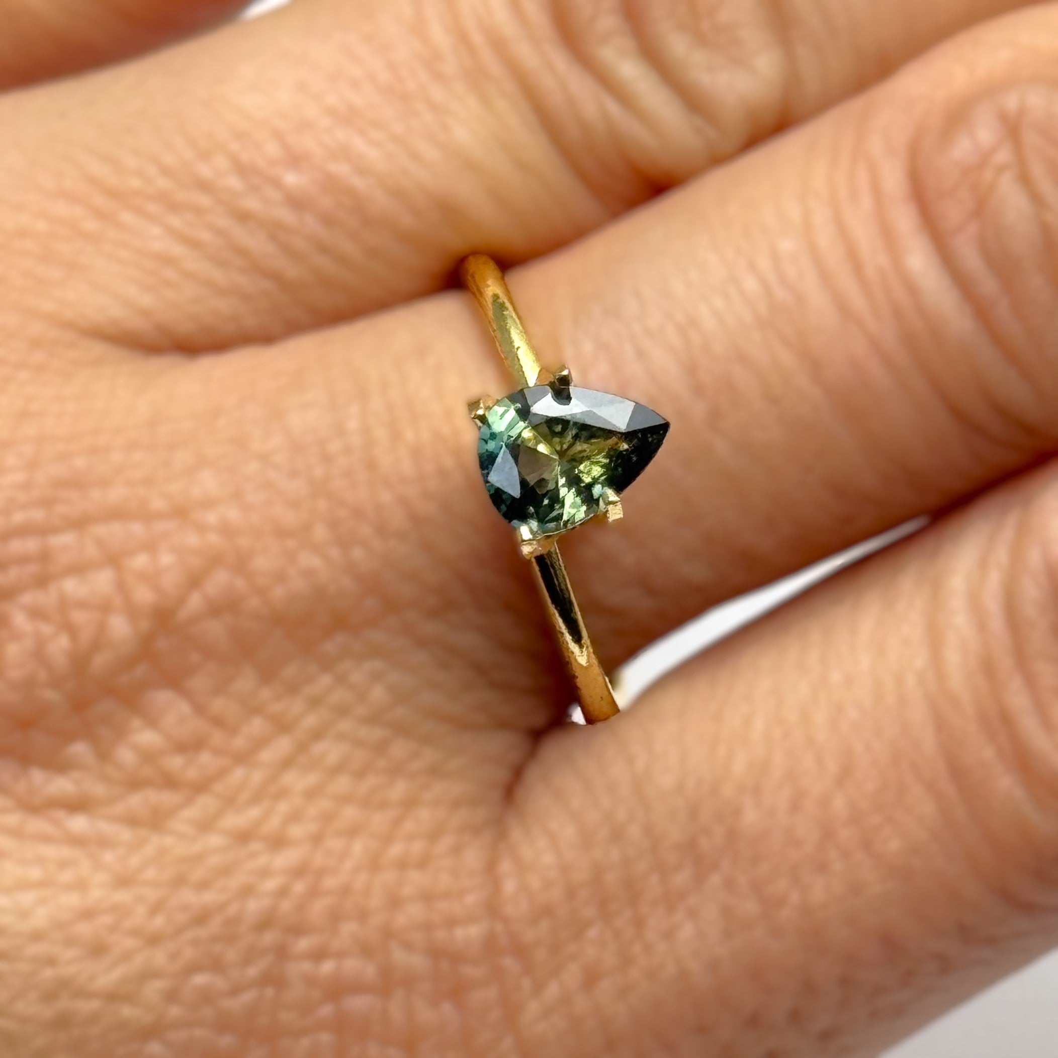 Green Sapphire 1.04ct Pear
