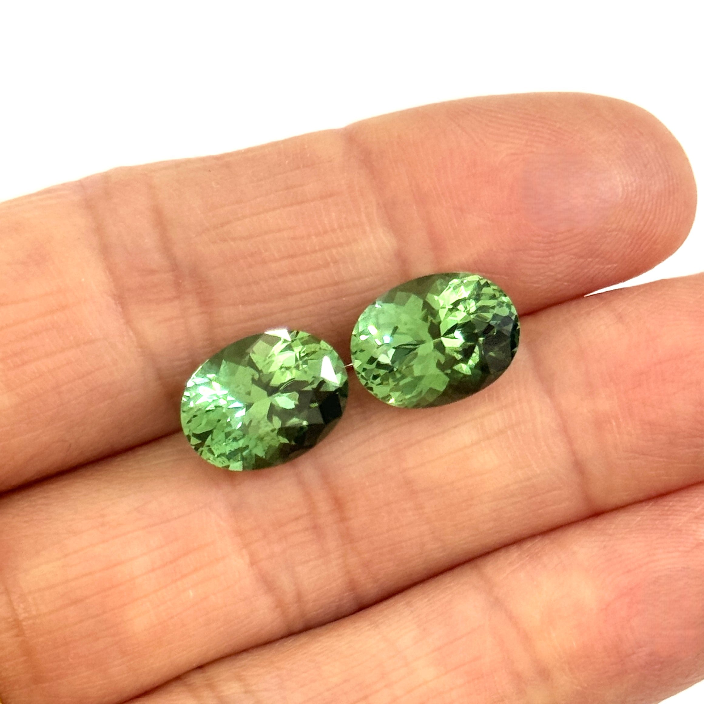 Green Tourmaline 7.54ct Oval Pair 2 =