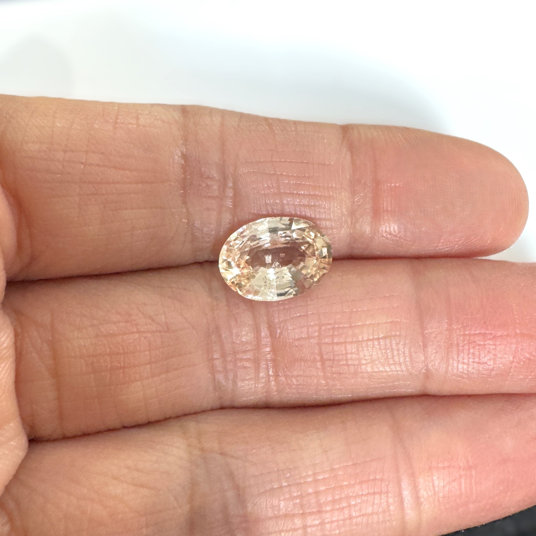 Peach Sapphire 4.06ct Oval