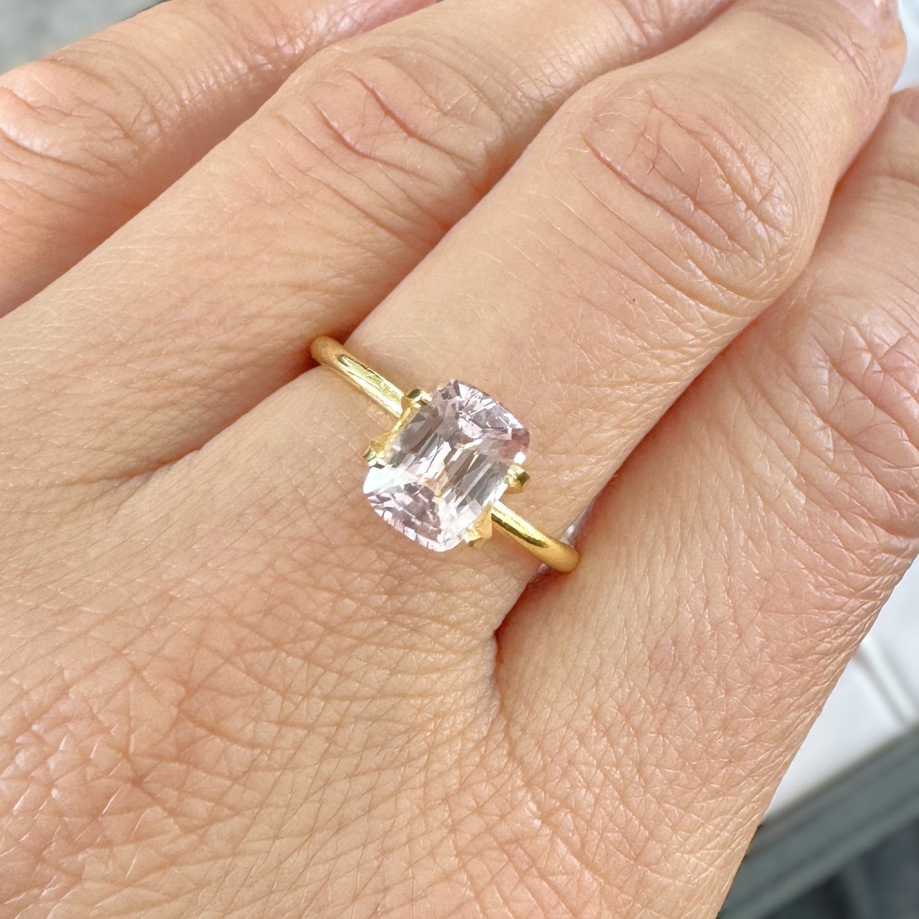 Peach Sapphire 1.62ct Cushion
