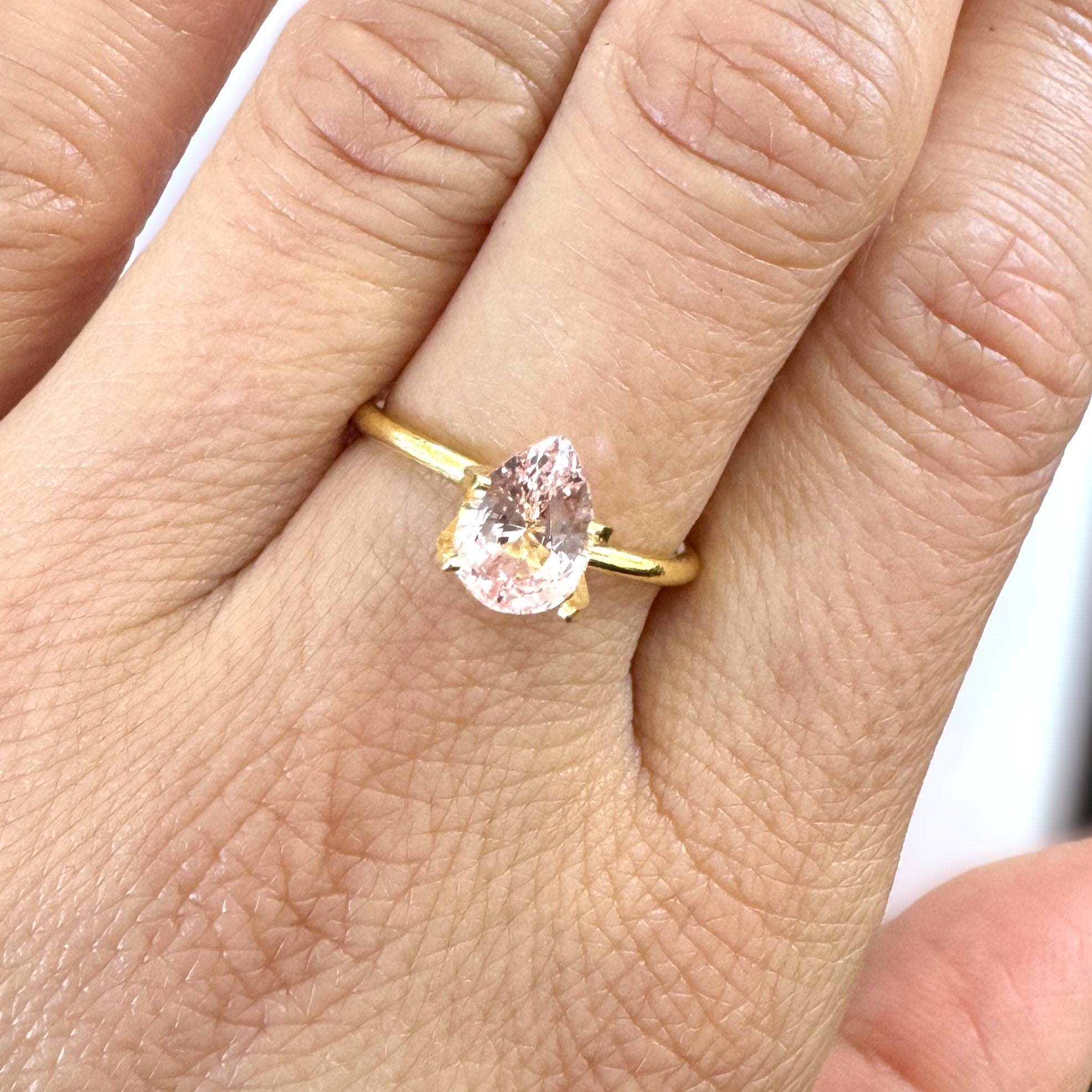 Peach Sapphire 1.56ct Pear