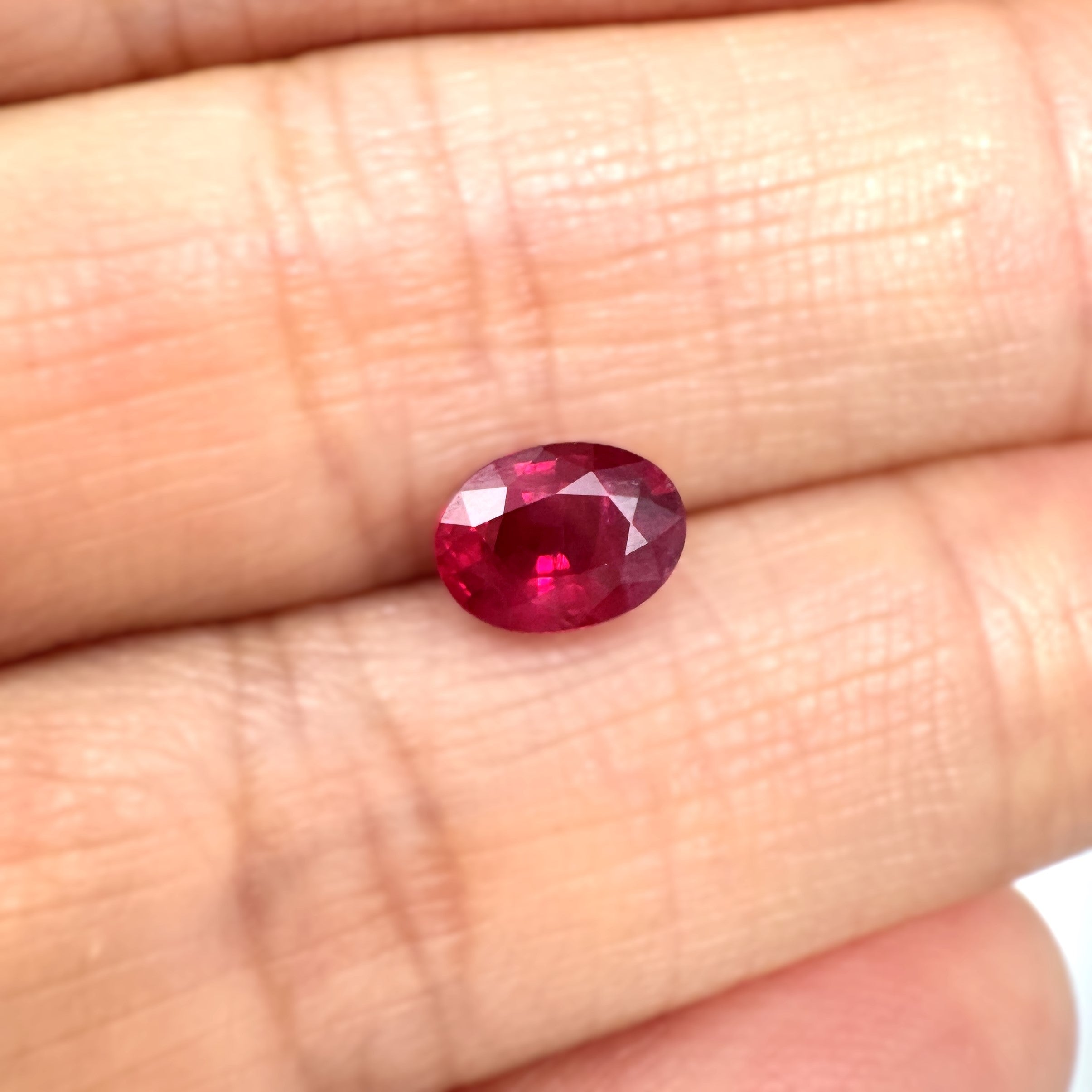 Ruby 1.08ct Oval