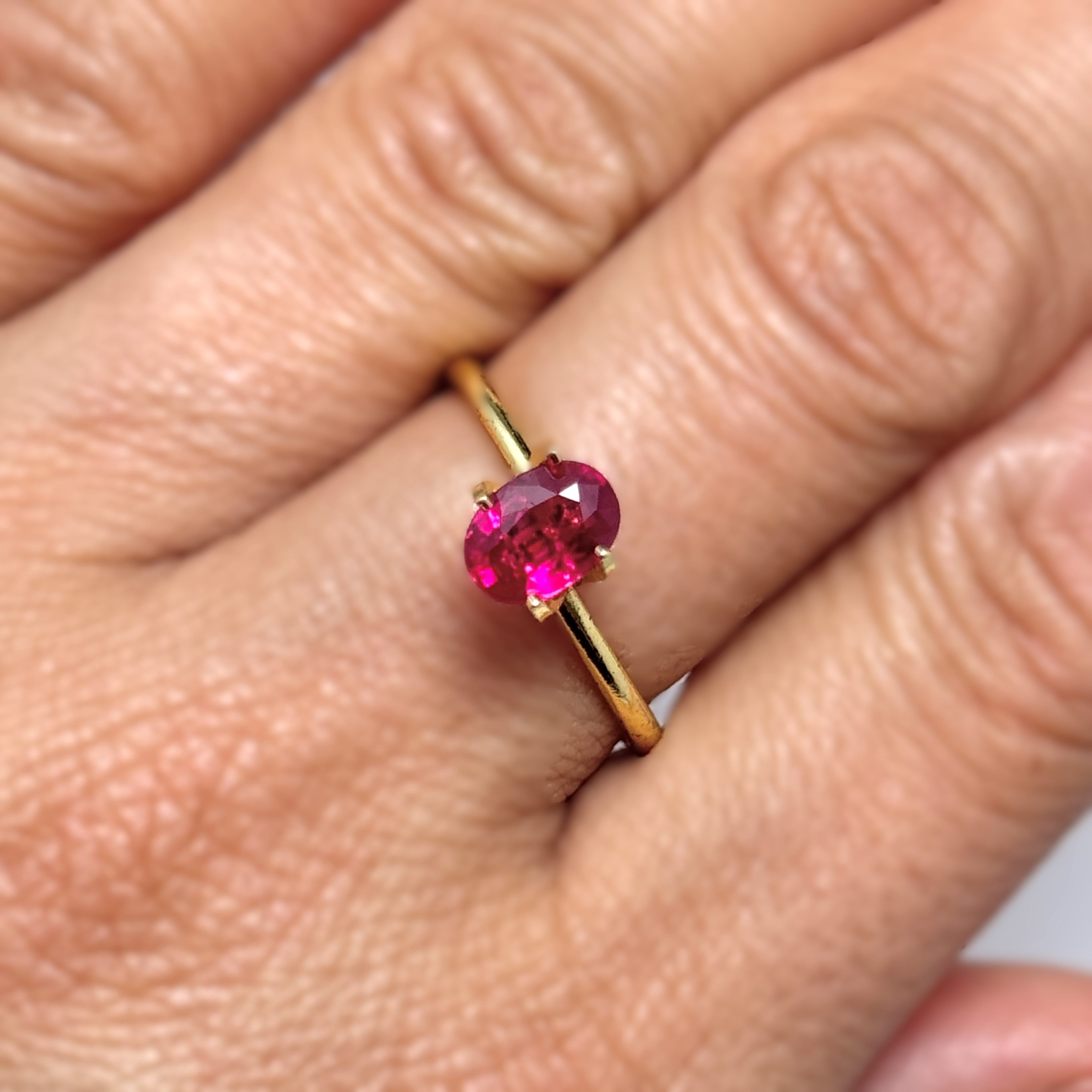 Ruby 1.15ct Oval
