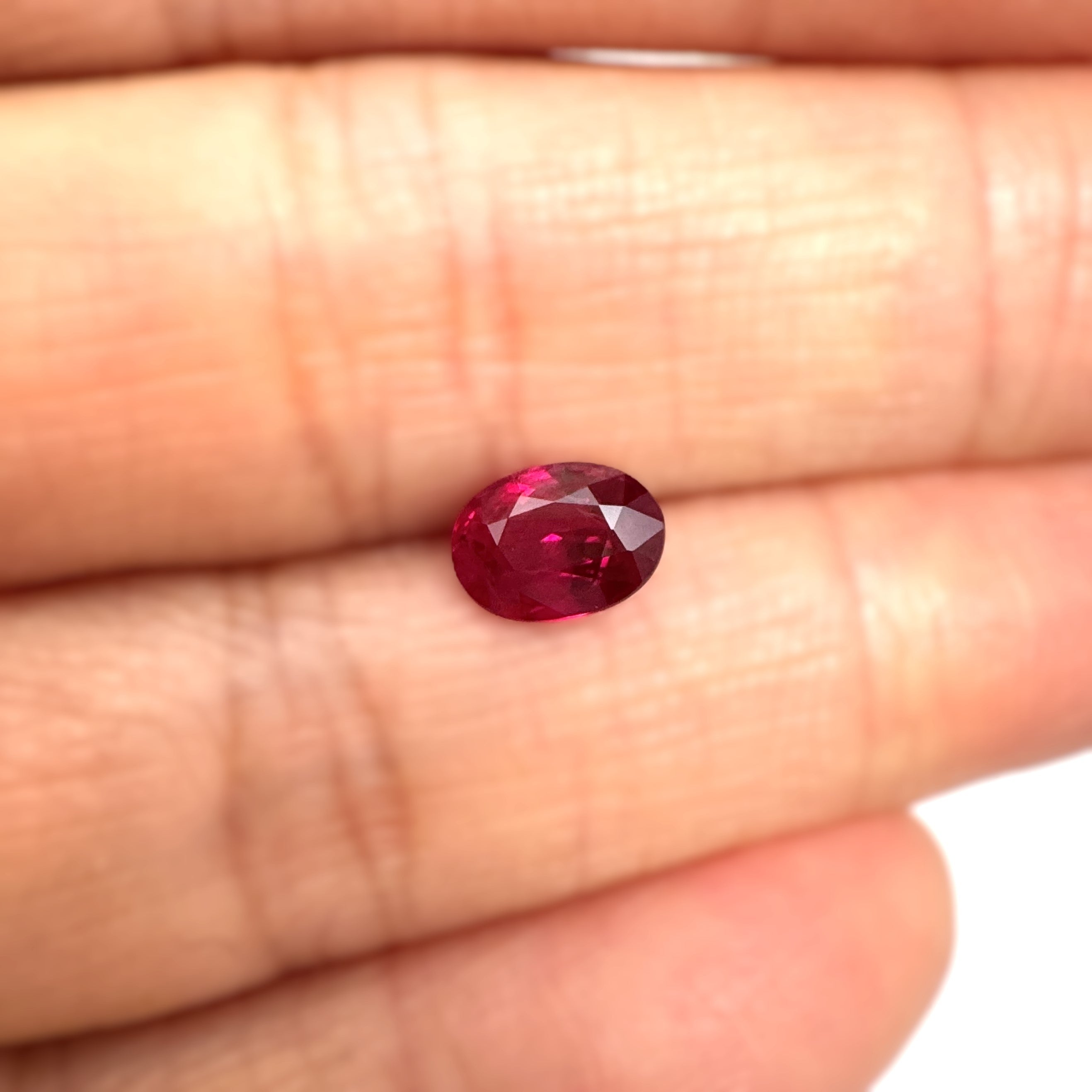 Ruby 1.03ct Oval