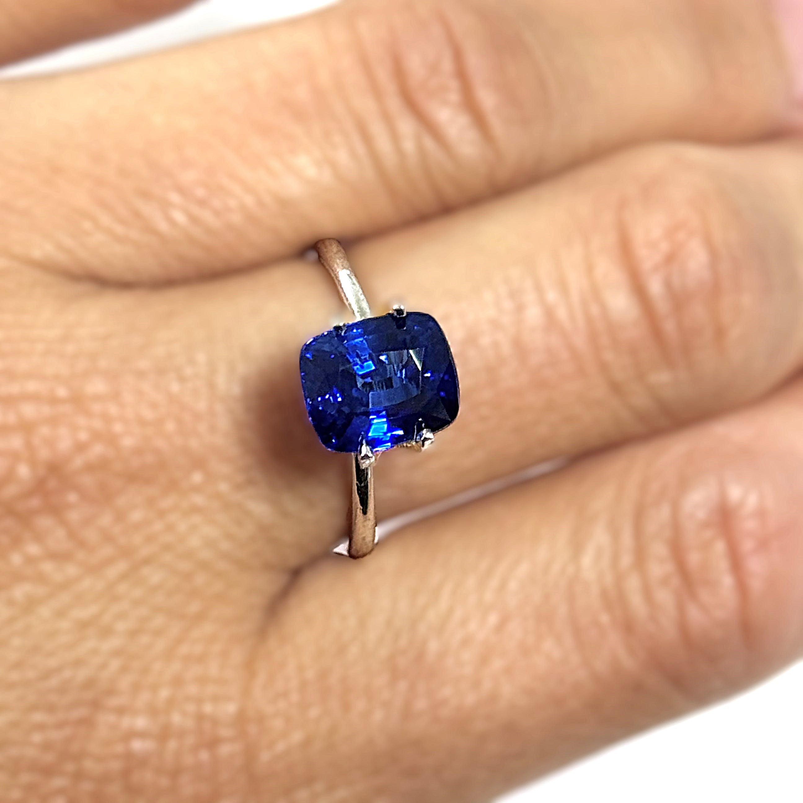 Blue Sapphire 3.80ct Cushion