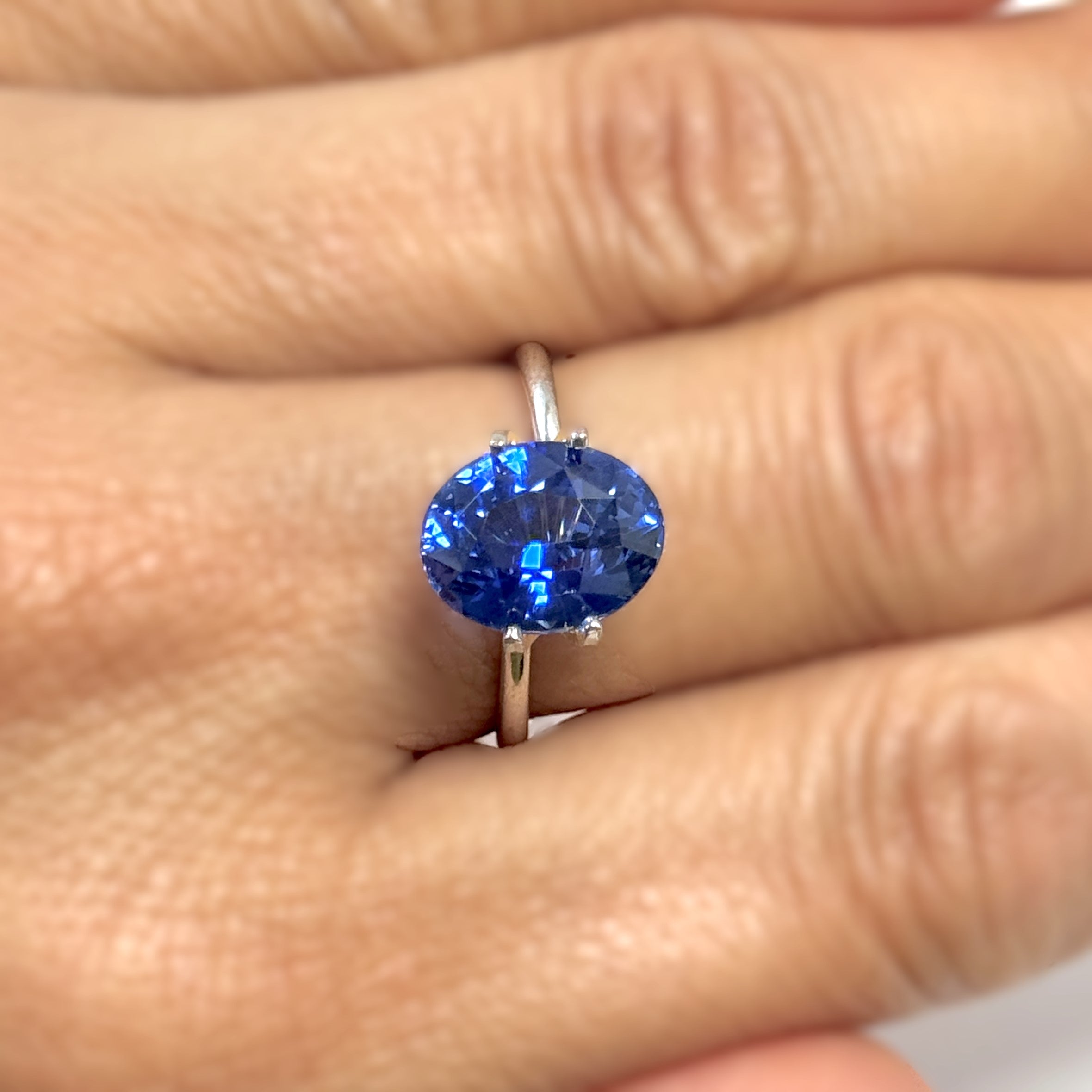 Blue Sapphire 5.05ct Oval