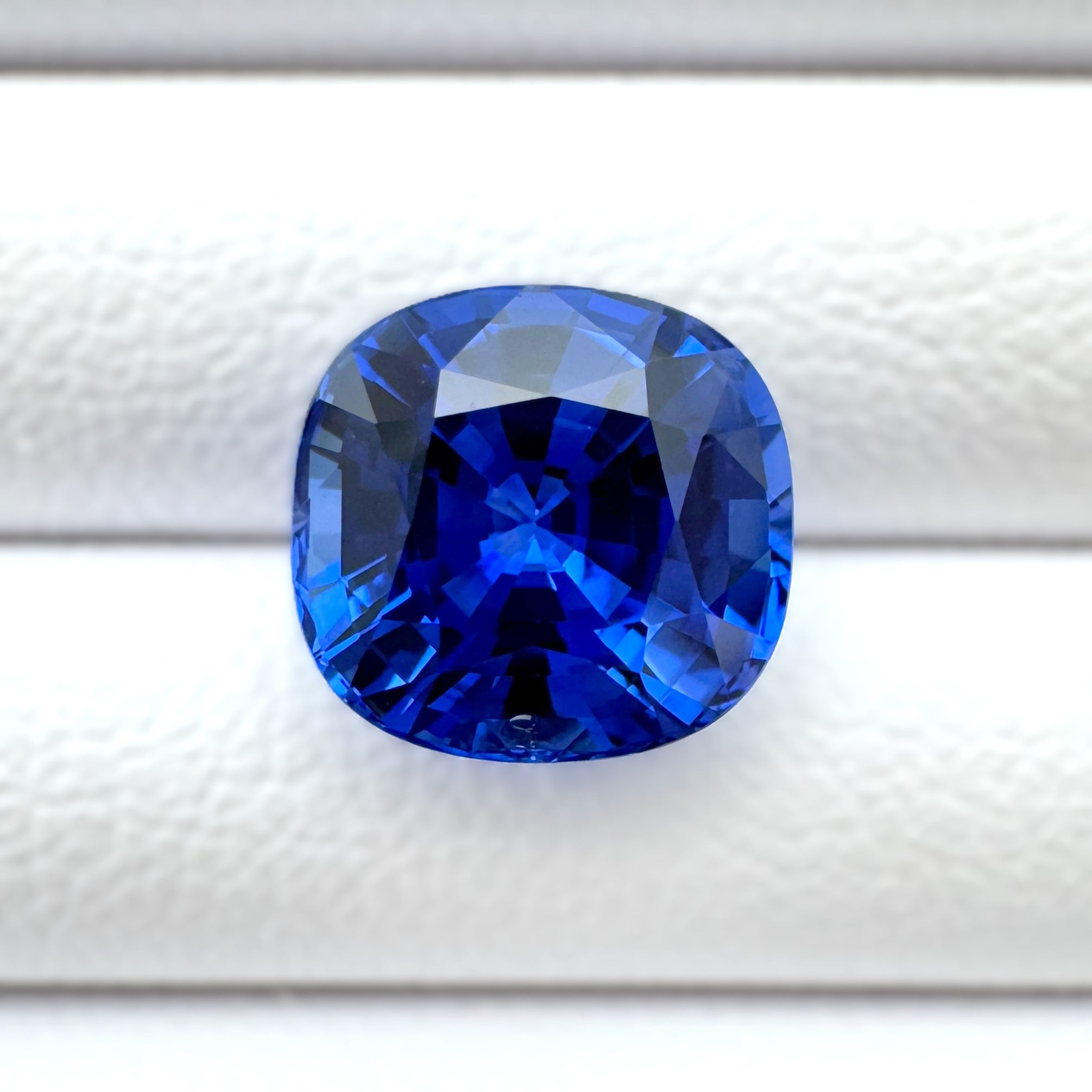 Blue Sapphire 3.92ct Cushion