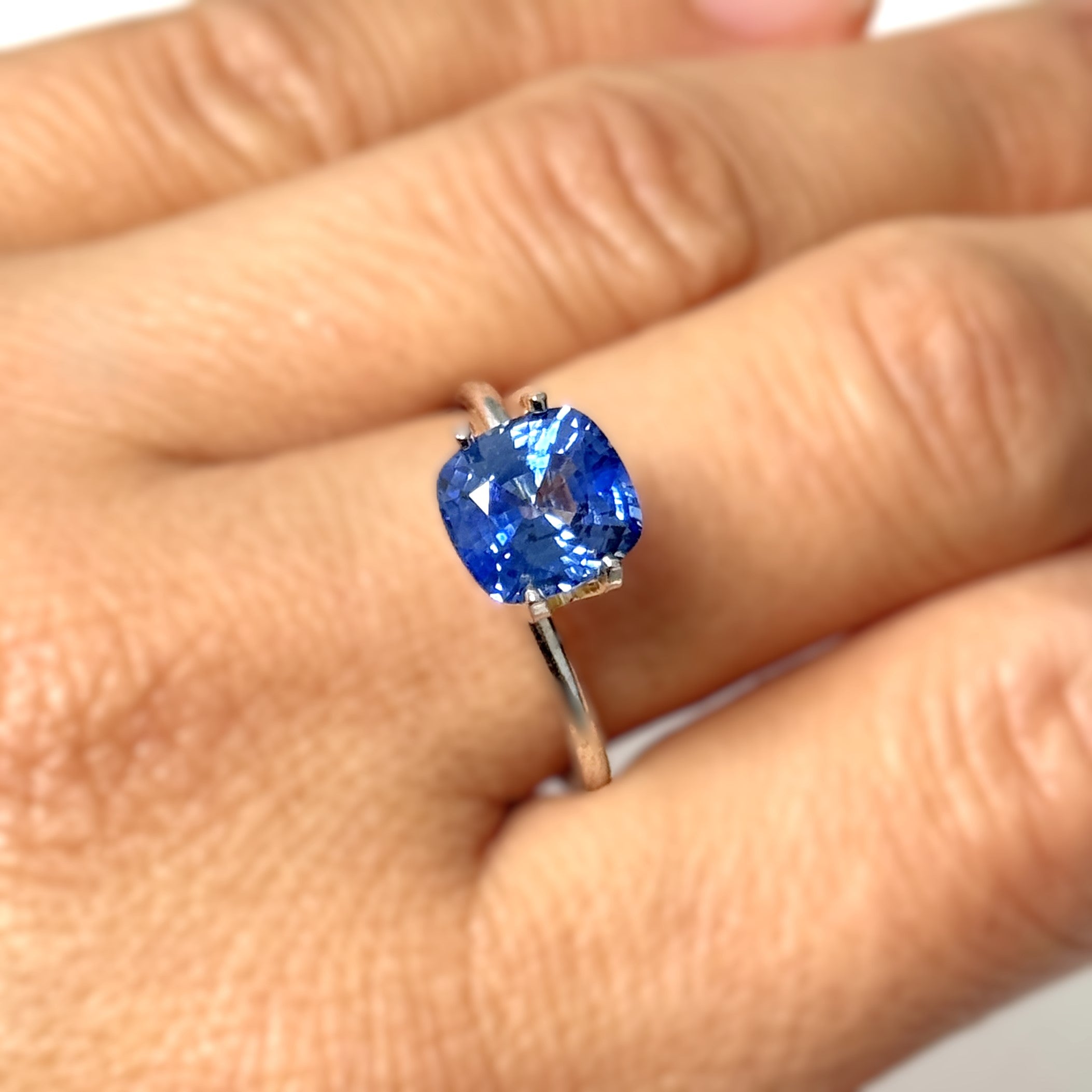 Blue Sapphire 2.89ct Cushion