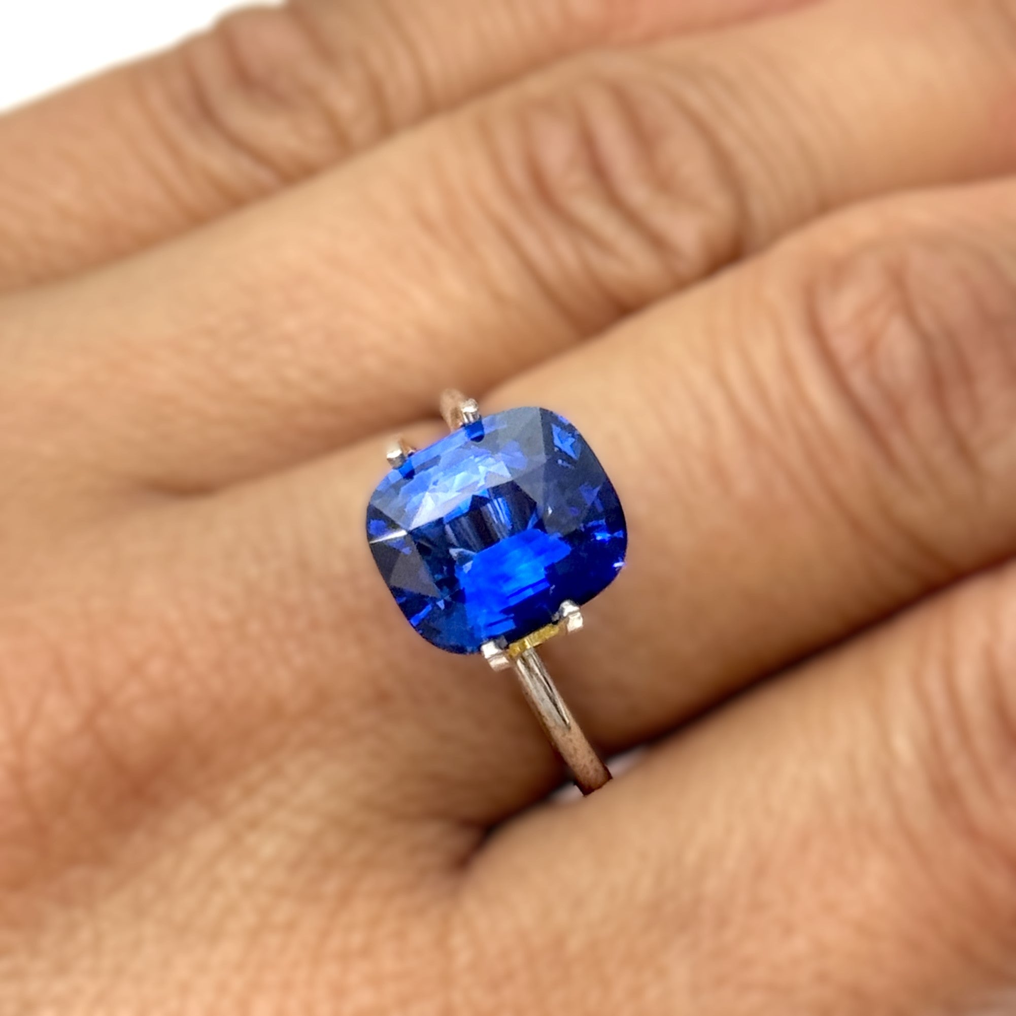 Blue Sapphire 4.55ct Cushion
