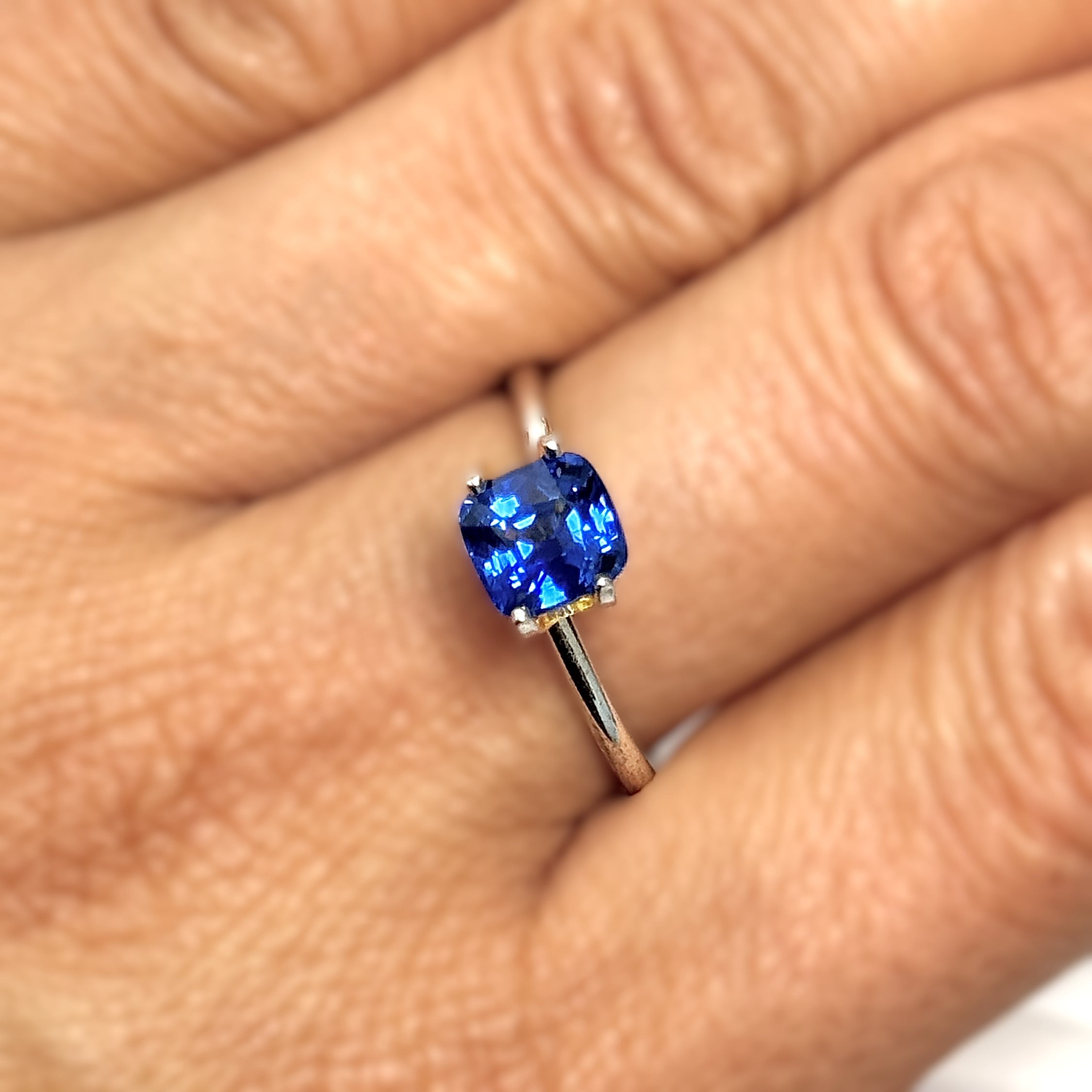 Blue Sapphire 1.54ct Cushion