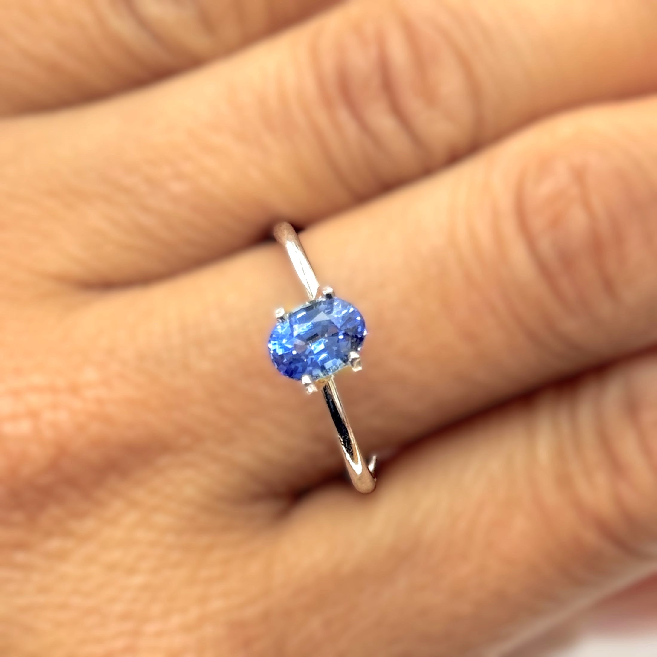 Blue Sapphire 1.16ct Oval