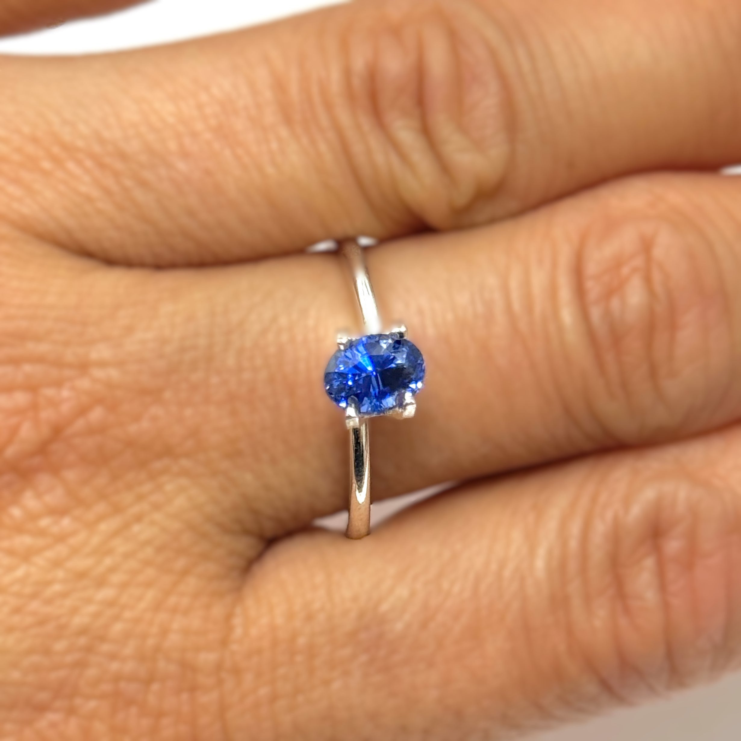 Blue Sapphire 1.01ct Oval
