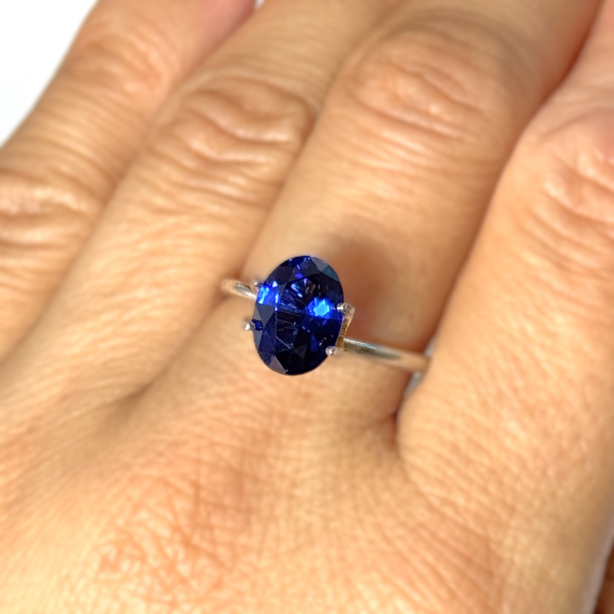Blue Sapphire 3.39ct Oval