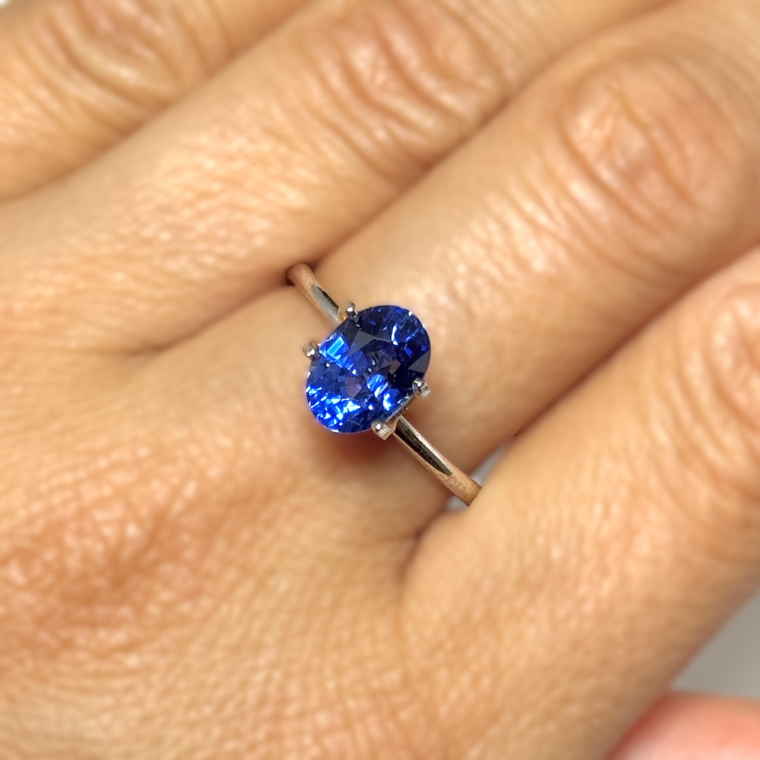 Blue Sapphire 2.50ct Oval