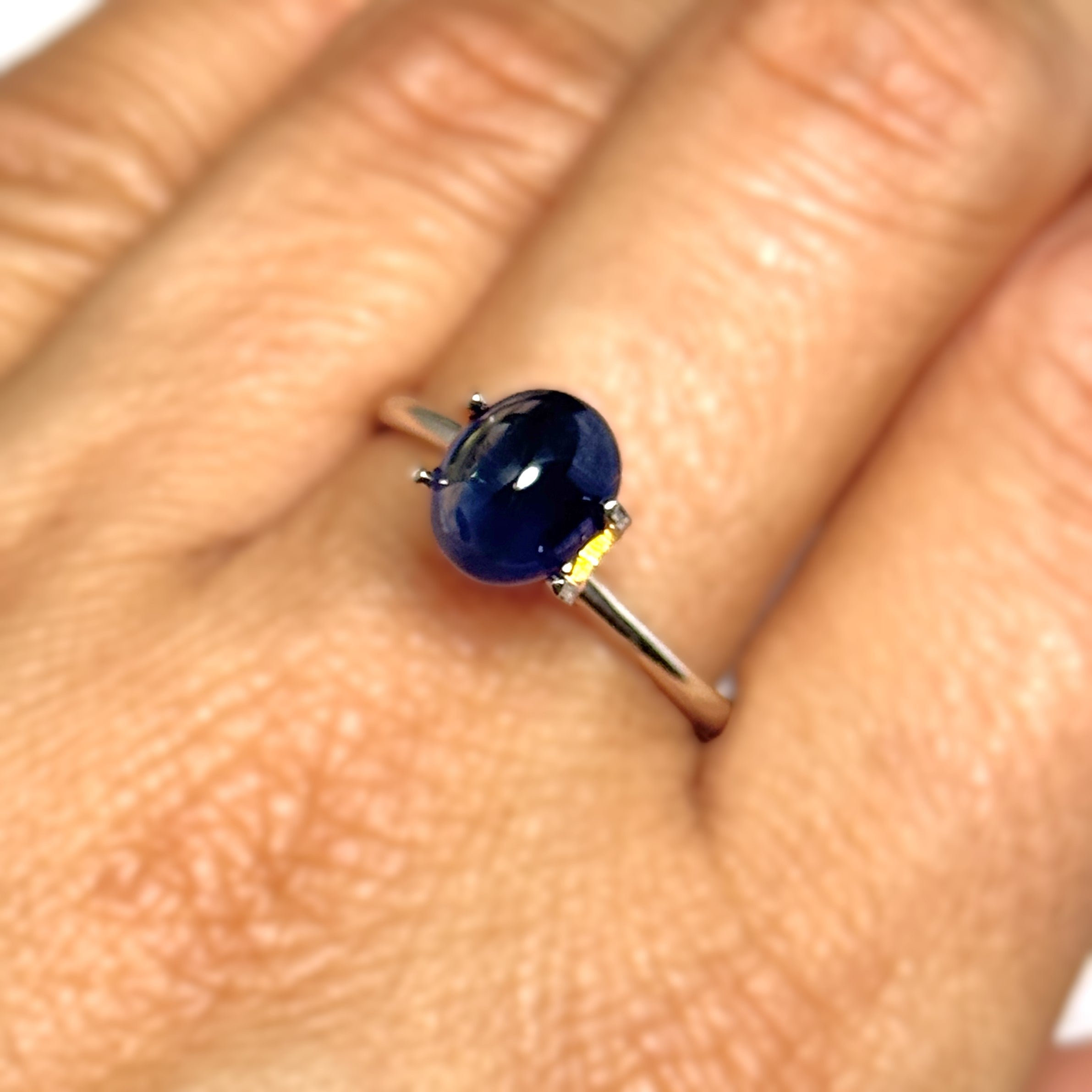 Blue Sapphire 2.52ct Cabochon