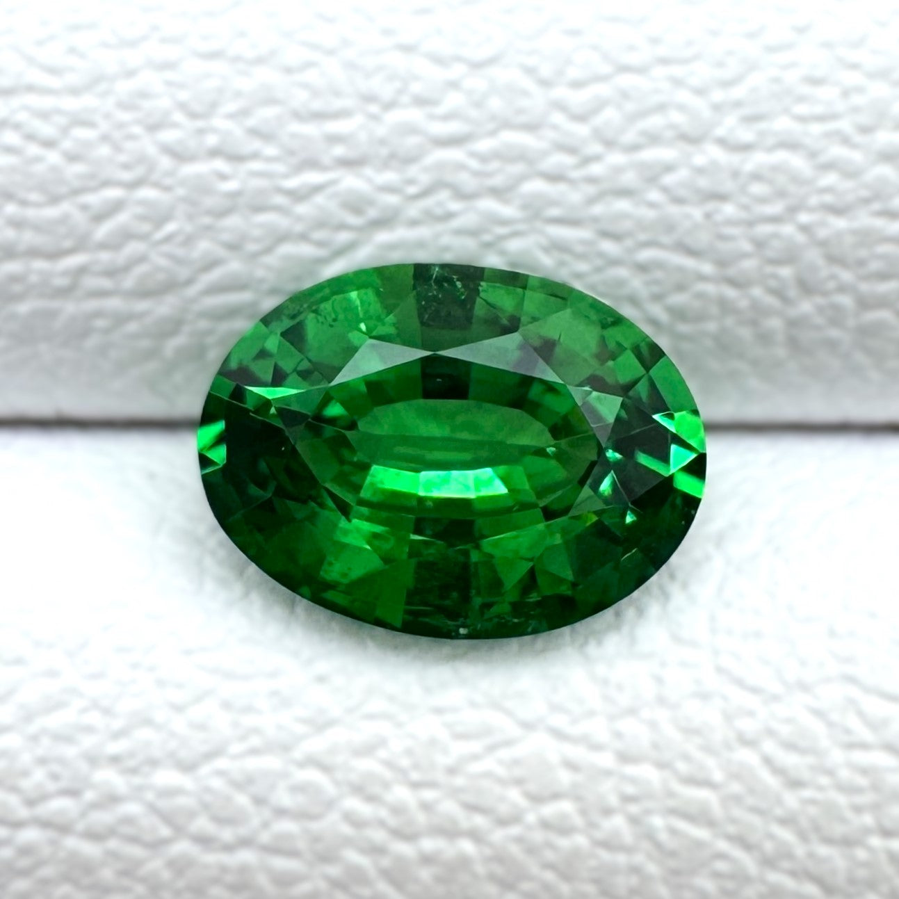Tsavorite Garnet 1.03ct Oval