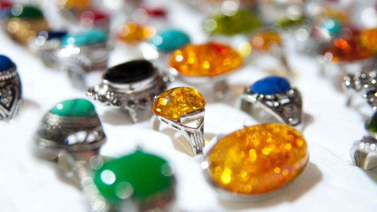Which Gemstones Can You Wear Together