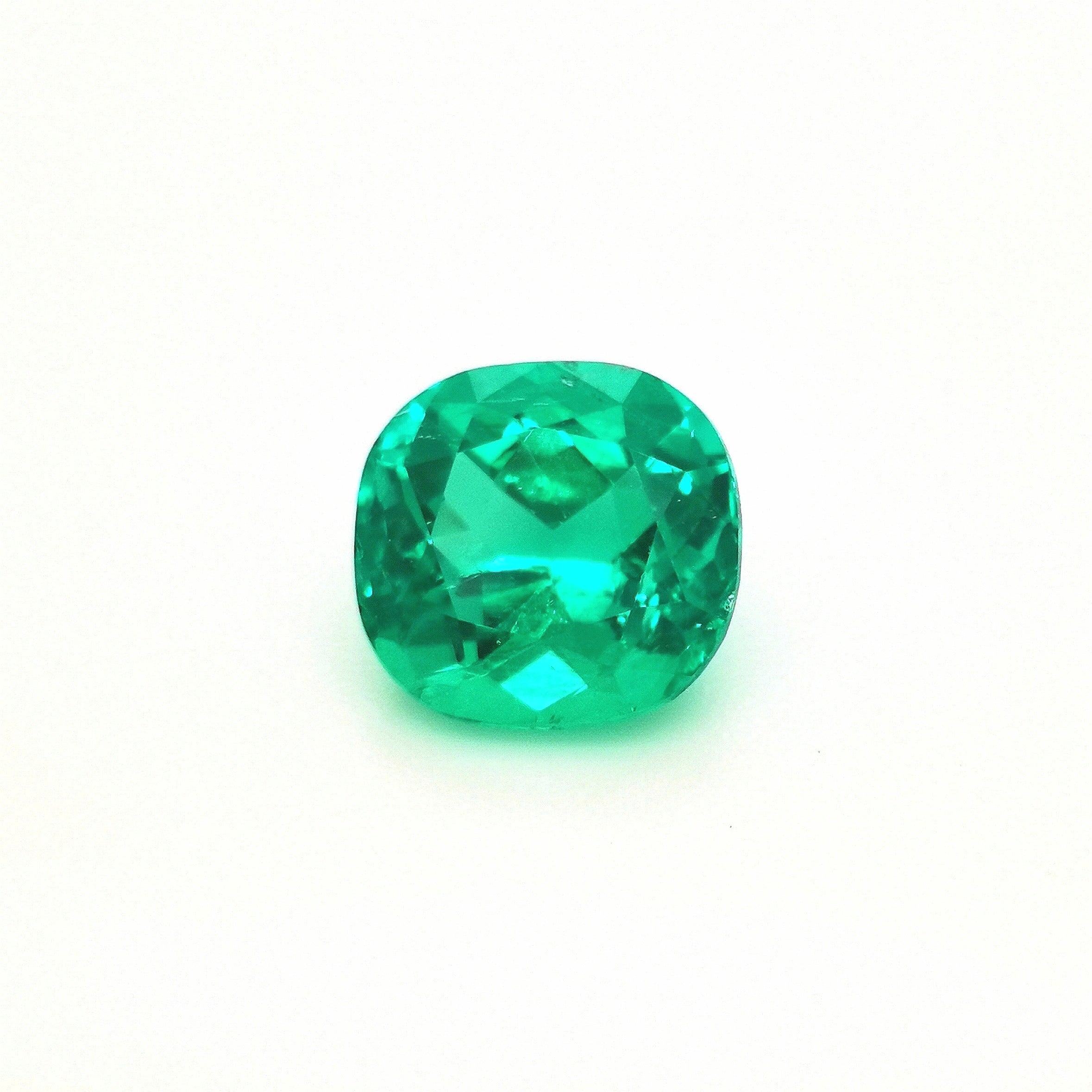 Emerald 2.22ct Cushion