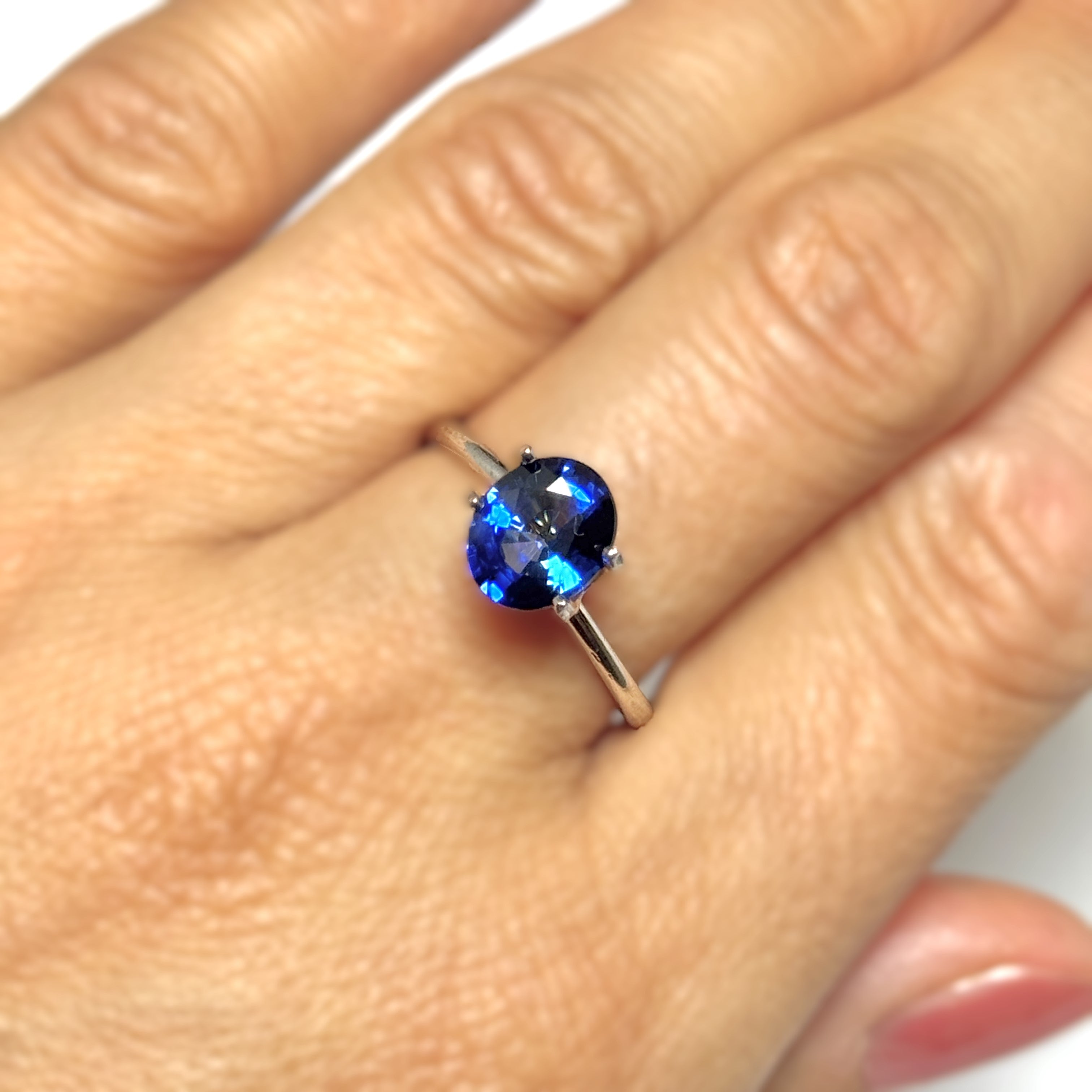 Blue Sapphire 2.06ct Oval